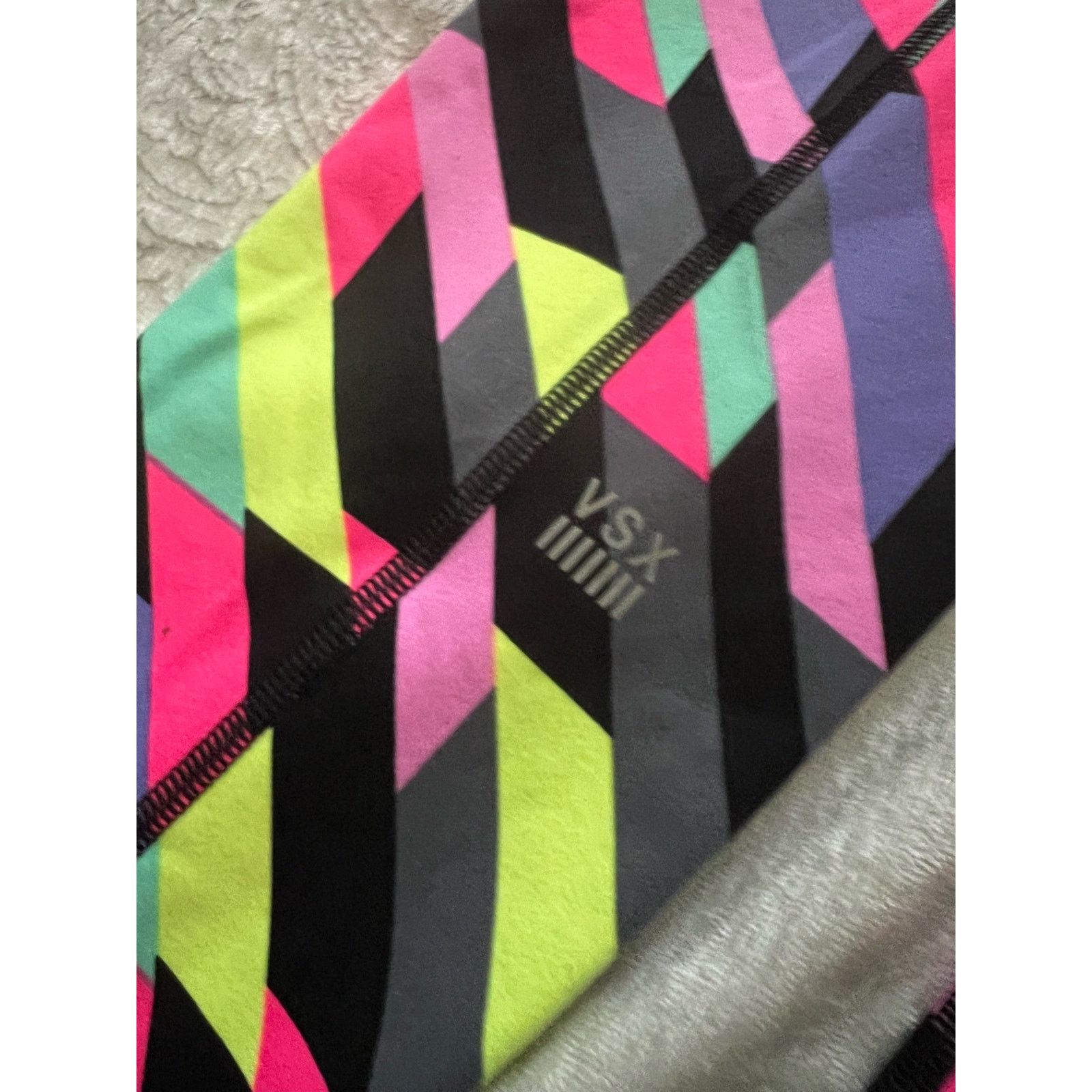 Victoria's Secret Victoria’s Secret VSX Sport Multi Colored Active Legging S Size 25" / US 0 / IT 36 - 4 Thumbnail
