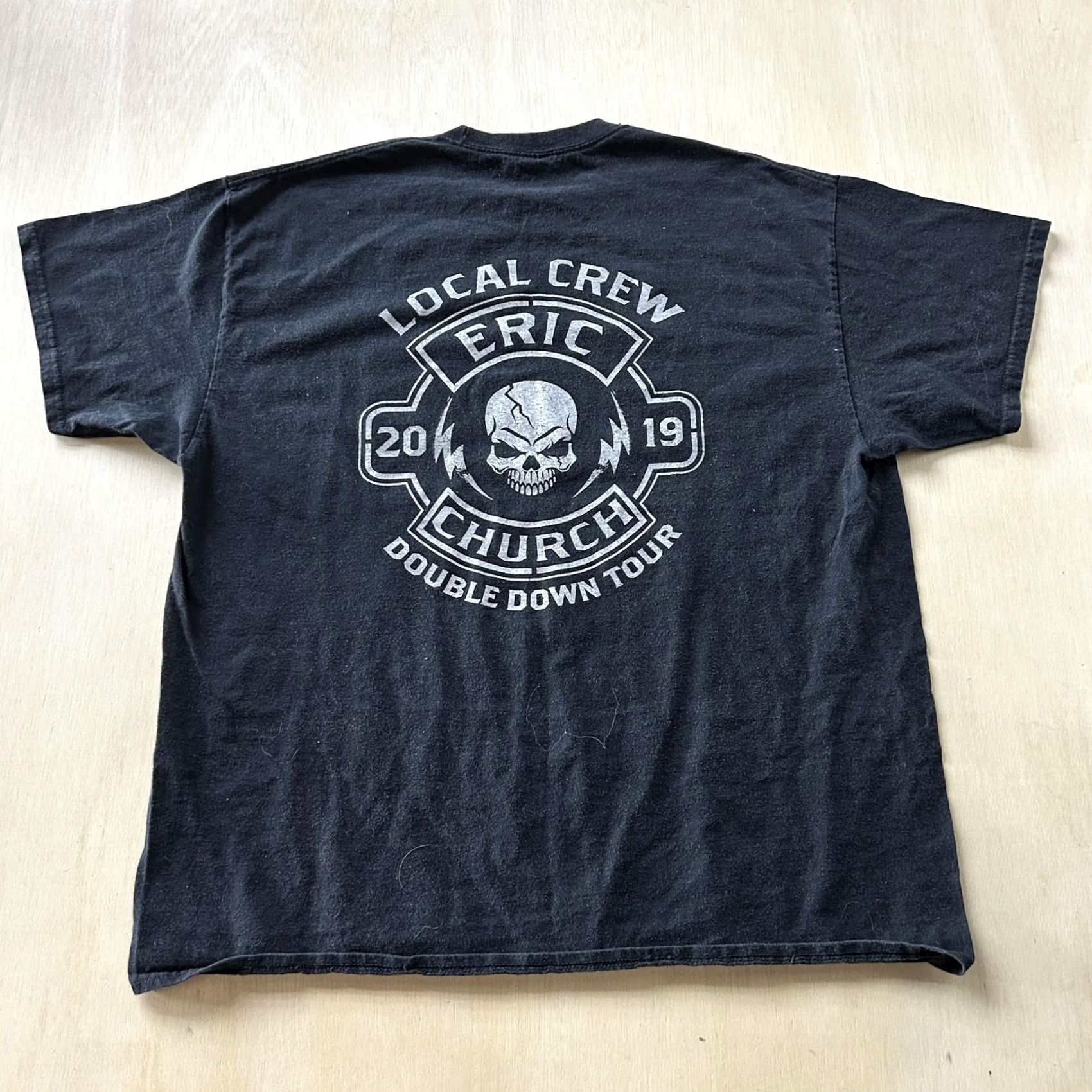 Gildan Eric Church Gildan Shirt Mens 2XL Black Local Crew Double Down Tour Tee T-Shirt Size US XXL / EU 58 / 5 - 7 Thumbnail