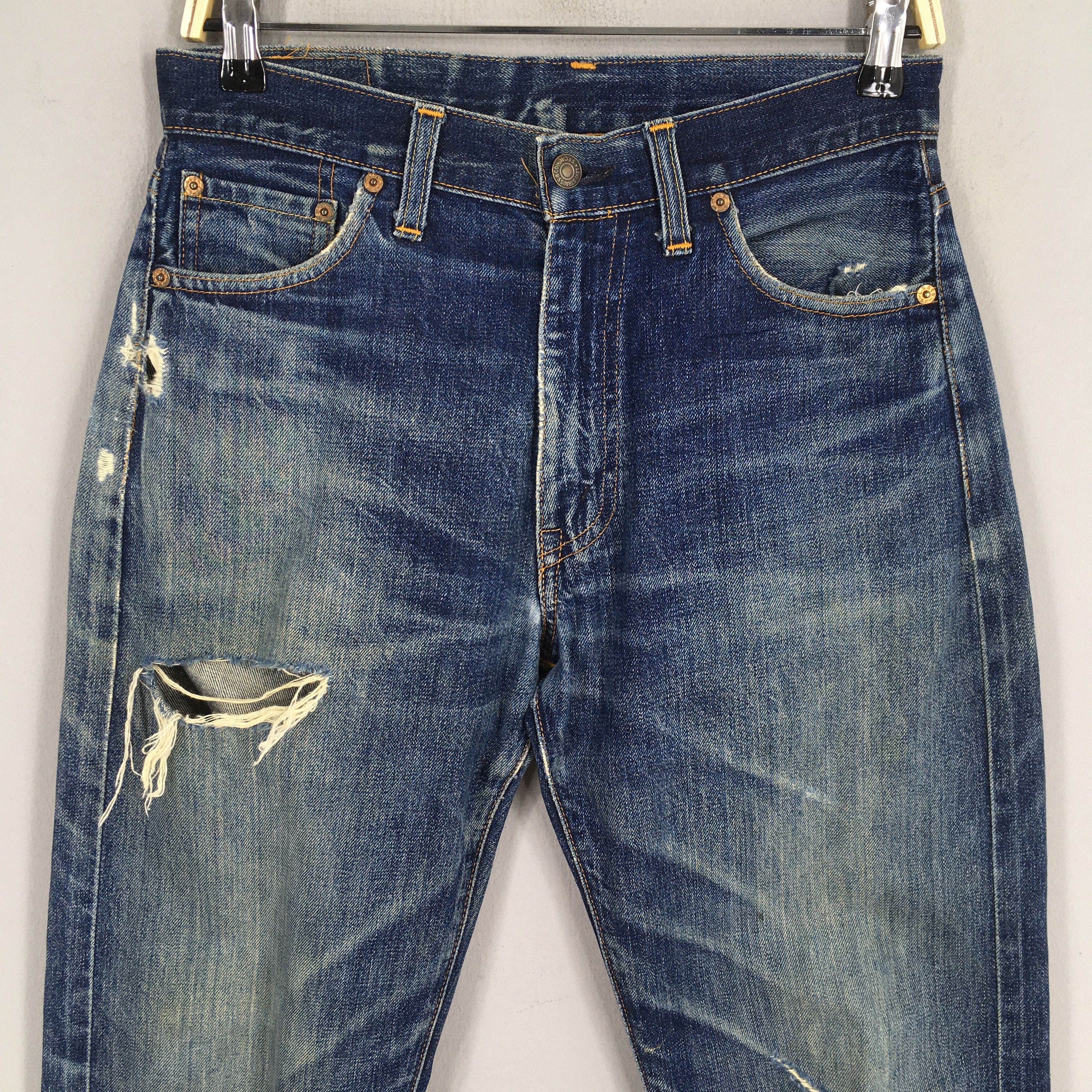 Size 29x31.5 Vintage Levi's 551ZXX Faded Blue Jeans