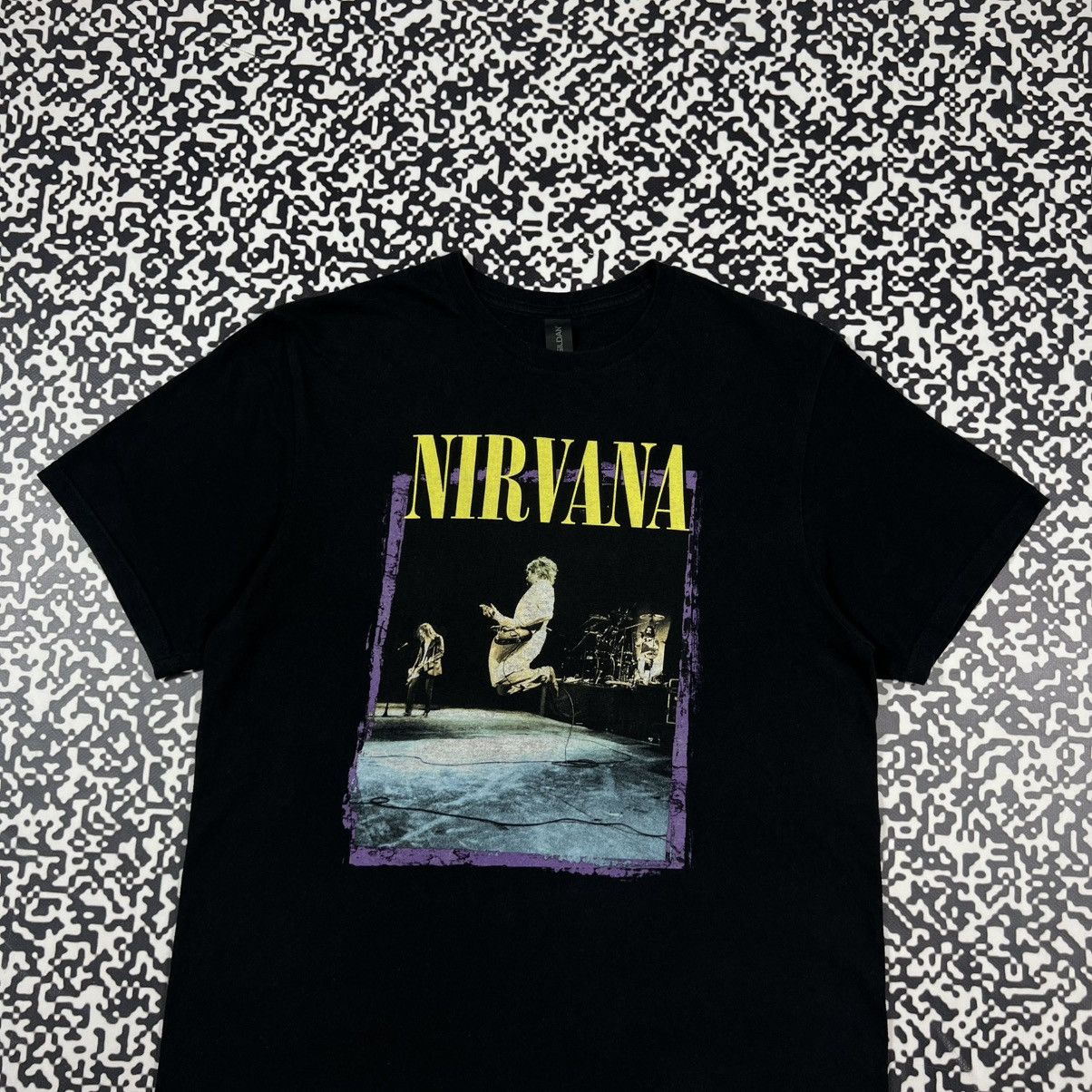 Nirvana Vintage Y2K Nirvana Stage Jump Band Rock Tour T-shirt Size US M / EU 48-50 / 2 - 4 Thumbnail
