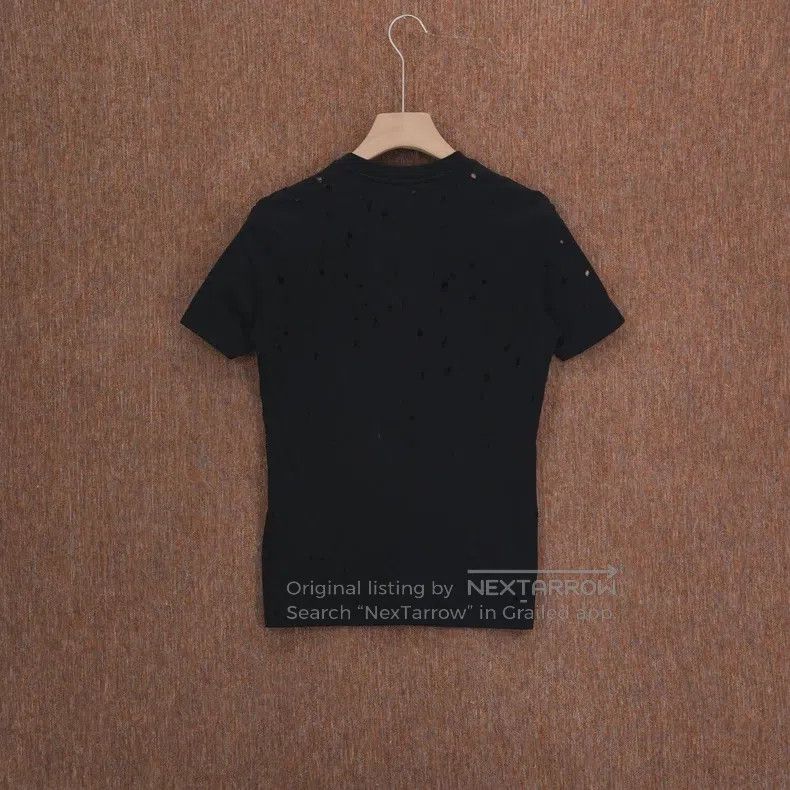 Givenchy Givenchy Black Hole Printed Short Sleeve Size US S / EU 44-46 / 1 - 2 Thumbnail