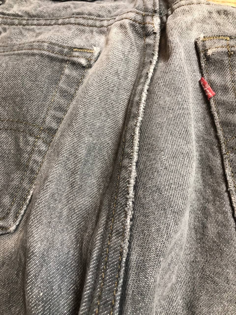 Levi's VINTAGE gray Levi's 505 100% cotton jeans STREETWEAR Size US 36 / EU 52 - 21 Thumbnail