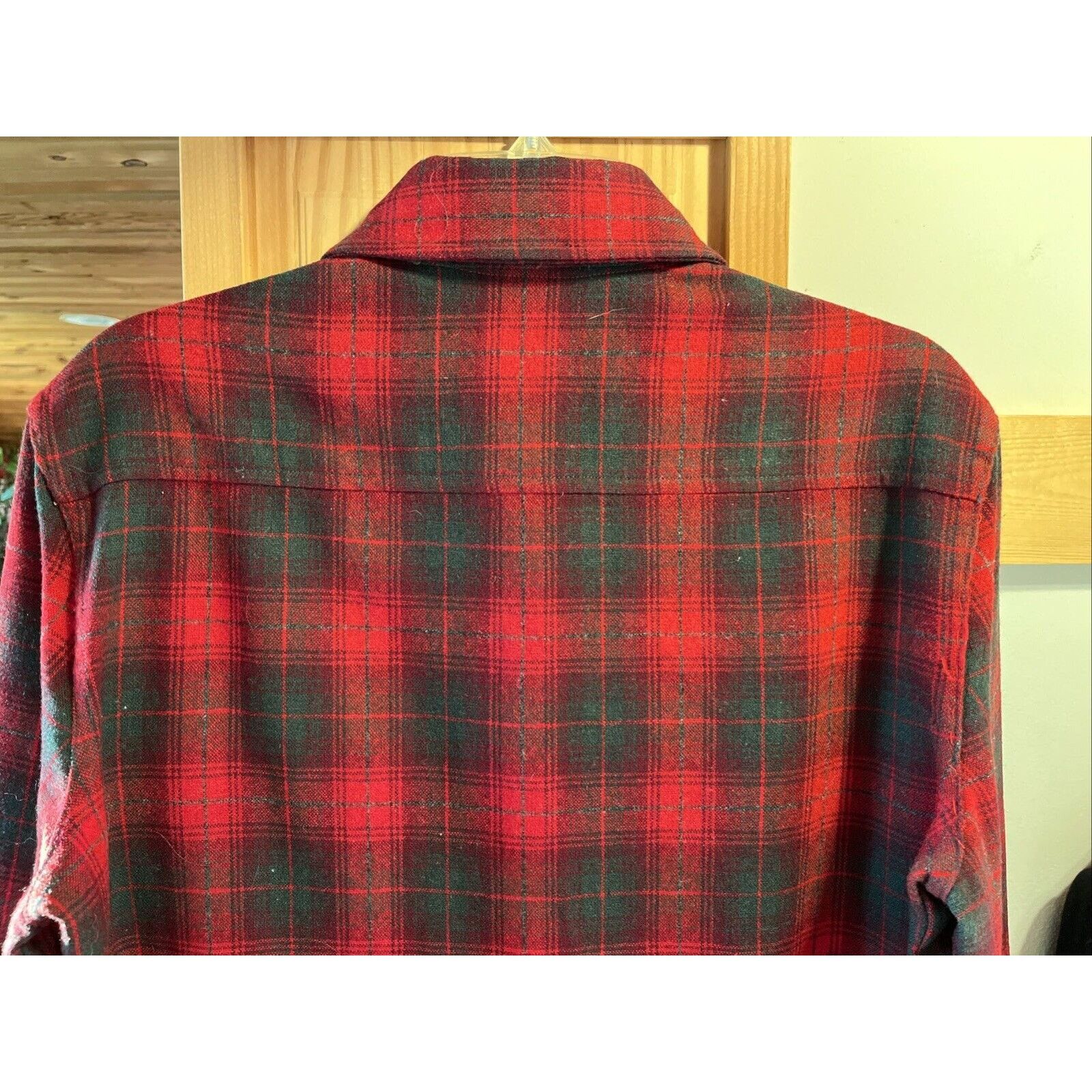 The Unbranded Brand Unbranded Men’s Shirt M Red Plaid LS Button Up Wool Outdoor Size US M / EU 48-50 / 2 - 7 Thumbnail
