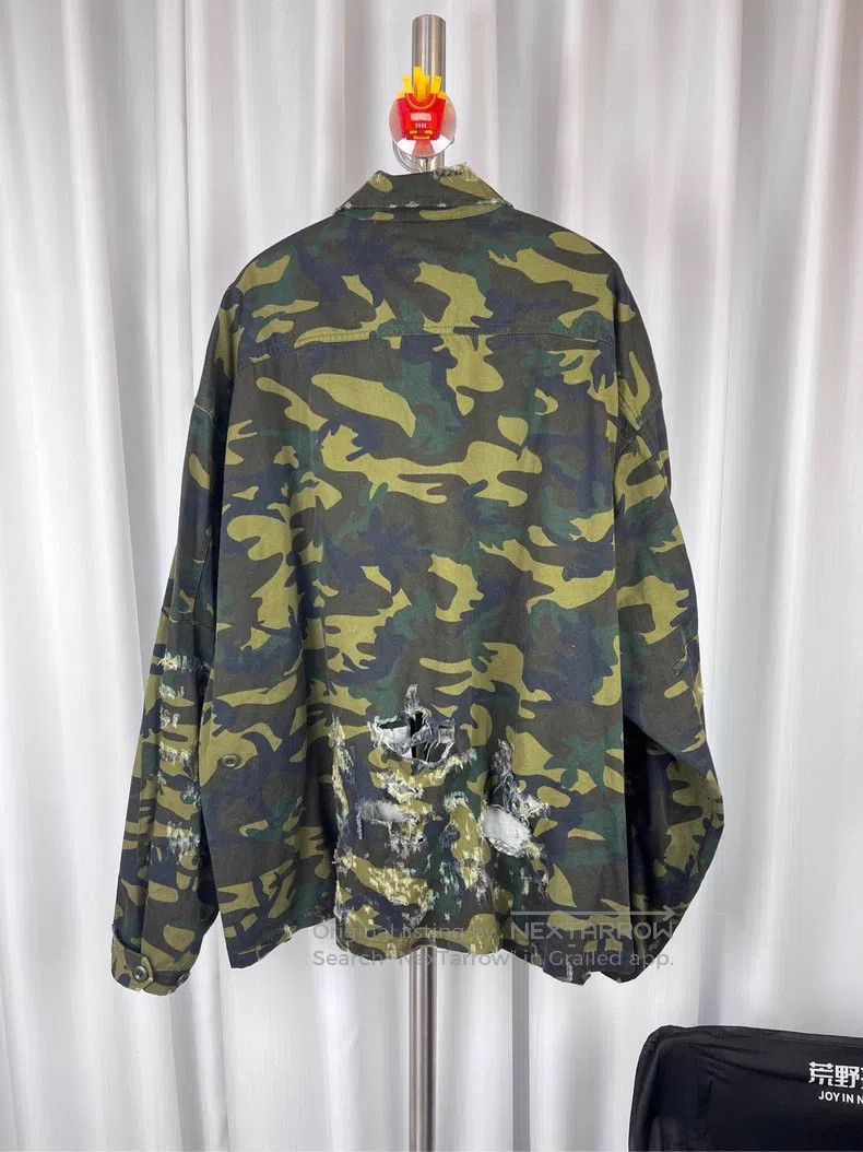 Balenciaga Balenciaga Camouflage Destroyed Distressed Jacket Size US XS / EU 42 / 0 - 2 Thumbnail