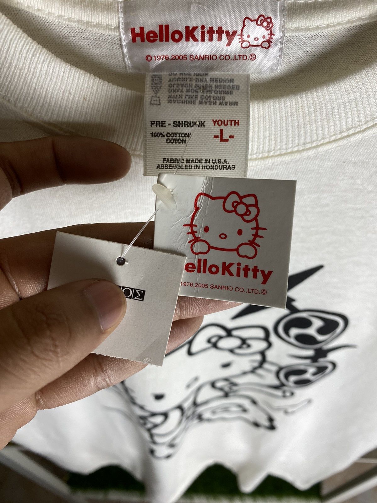 Cartoon Network Vintage Sanrio 2005 Hello Kitty Tee Size XXS / US 00 / IT 34 - 3 Thumbnail