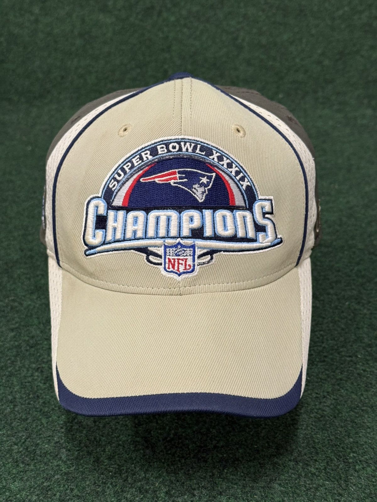 Reebok Vintage New England Patriots Super Bowl XXXIX Snapback Hat Size ONE SIZE - 1 Thumbnail