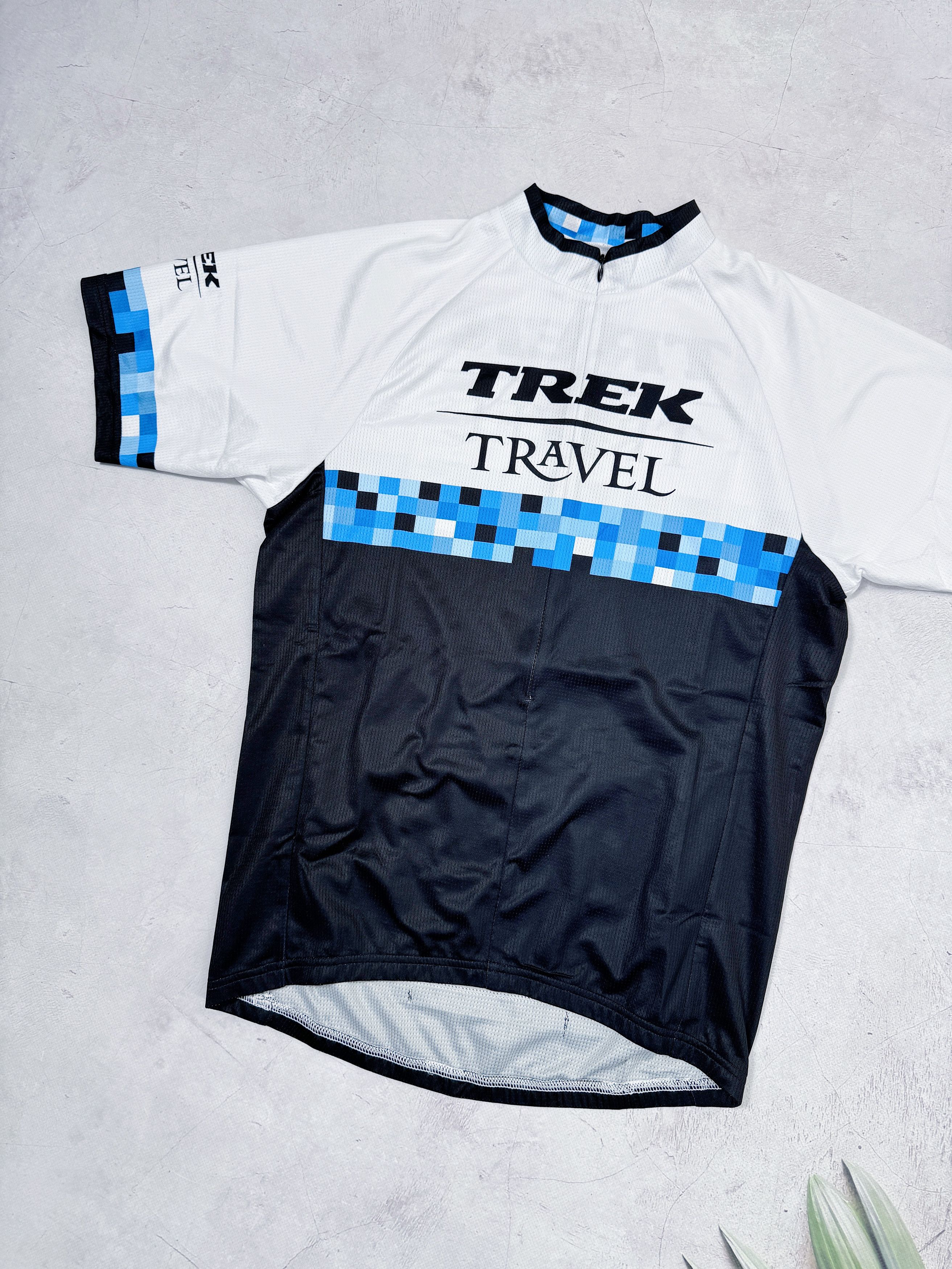 Sports Specialties Bontrager Trek Travel Cycling Jersey Size US M / EU 48-50 / 2 - 2 Thumbnail