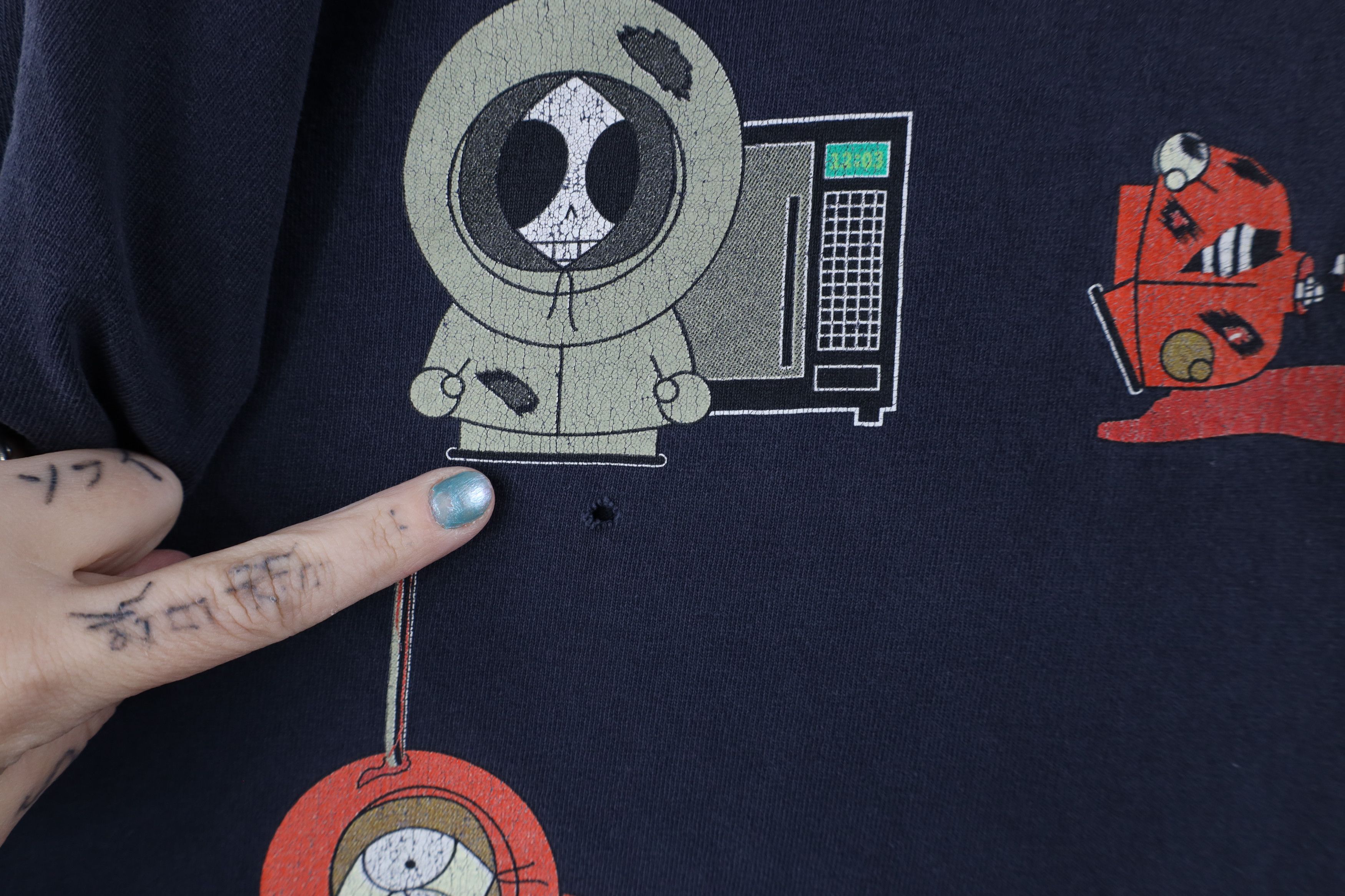 Vintage Vintage 90s South Park Out The Many Deaths of Kenny T-Shirt Size US XL / EU 56 / 4 - 5 Thumbnail
