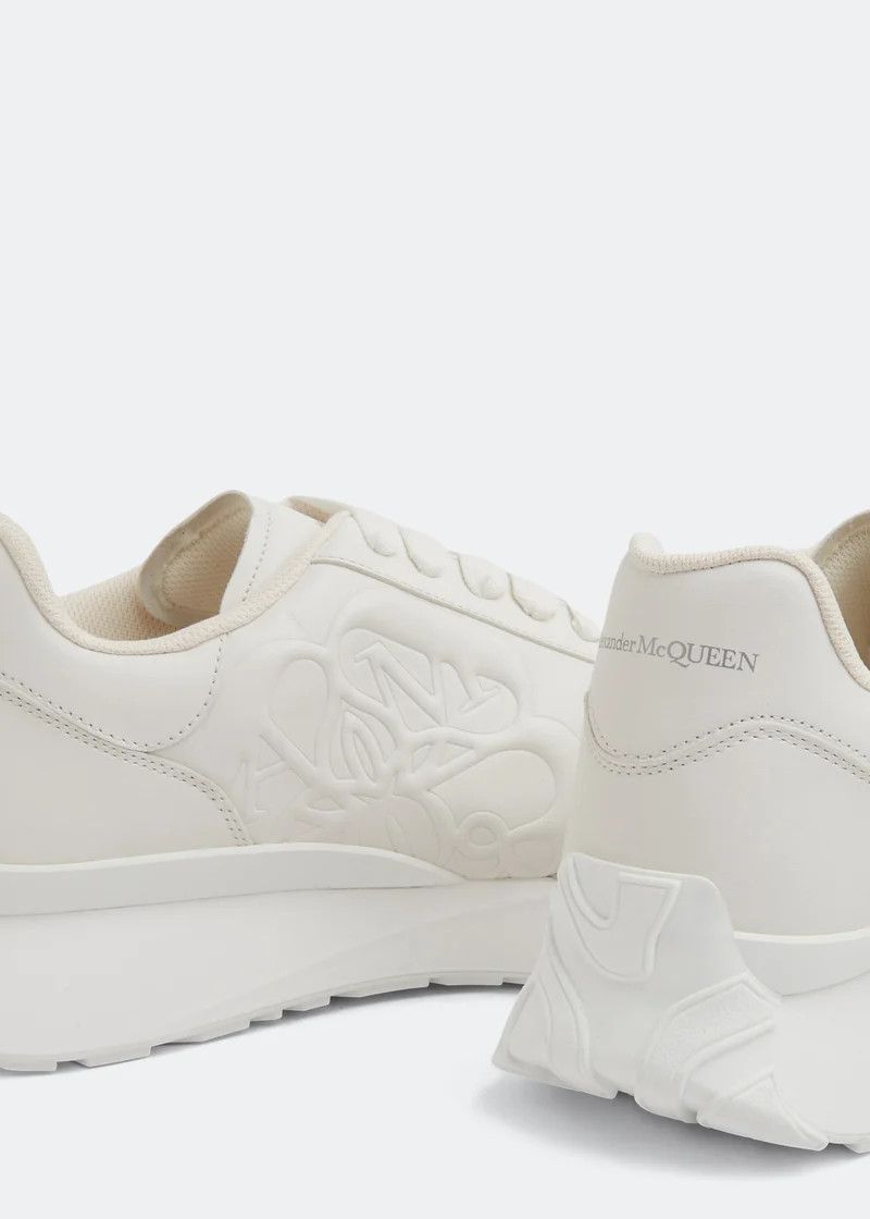 Alexander McQueen o1w1db10725 Sprint Runner in White Size US 7.5 / EU 40-41 - 2 Thumbnail