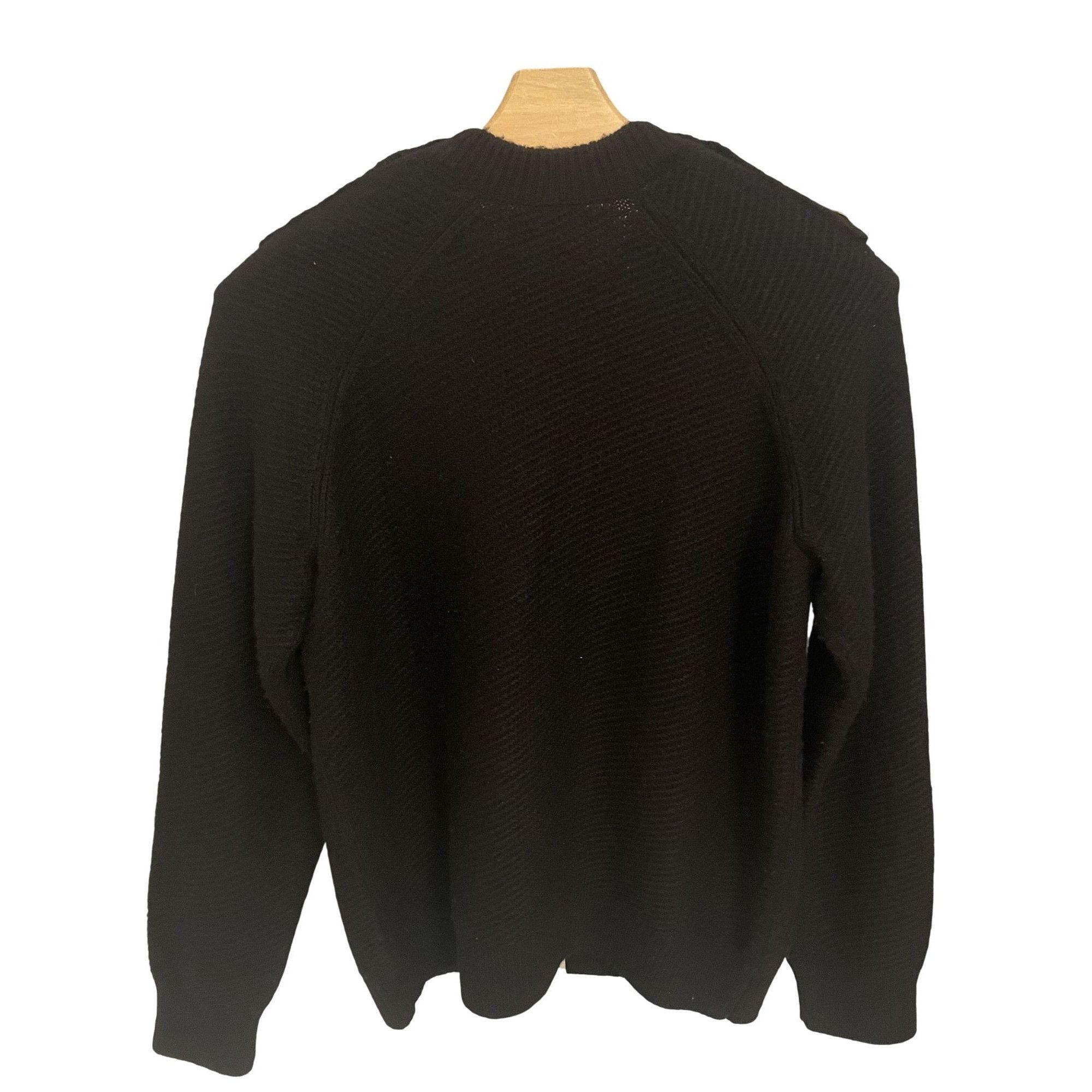 Chanel Chanel Black Wool Sweater With Silver Button Details On Shou Size XS / US 0-2 / IT 36-38 - 2 Thumbnail