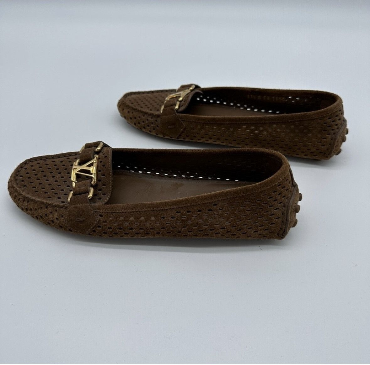 Louis Vuitton Louis Vuitton Loafer Women’s Suade Brown Size 37.5 LV 7.5 Size US 7.5 / IT 37.5 - 4 Thumbnail