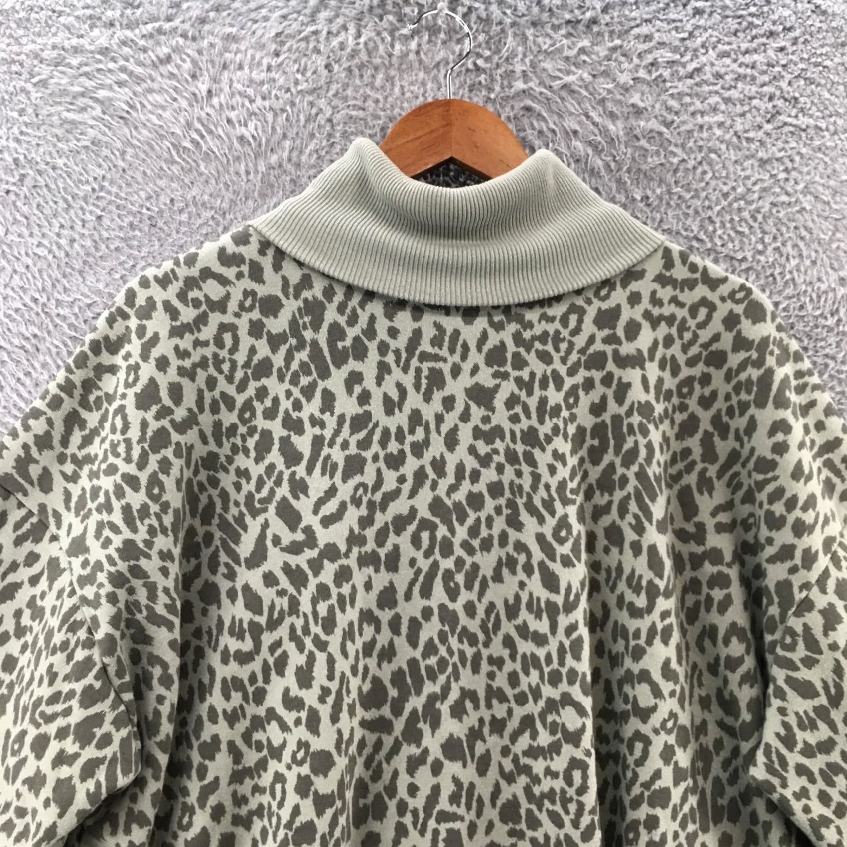 American Eagle Outfitters American Eagle Outfitters Sweatshirt Womens S Petite Green Cotton Blend Long Sleeve Pullover Turtleneck Casual Coat? Size S / US 4 / IT 40 - 2 Thumbnail
