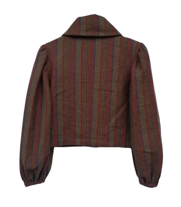 Salvatore Ferragamo Vintage Salvatore Ferragamo Wool Crop Tops Jacket Size M / US 6-8 / IT 42-44 - 9 Thumbnail
