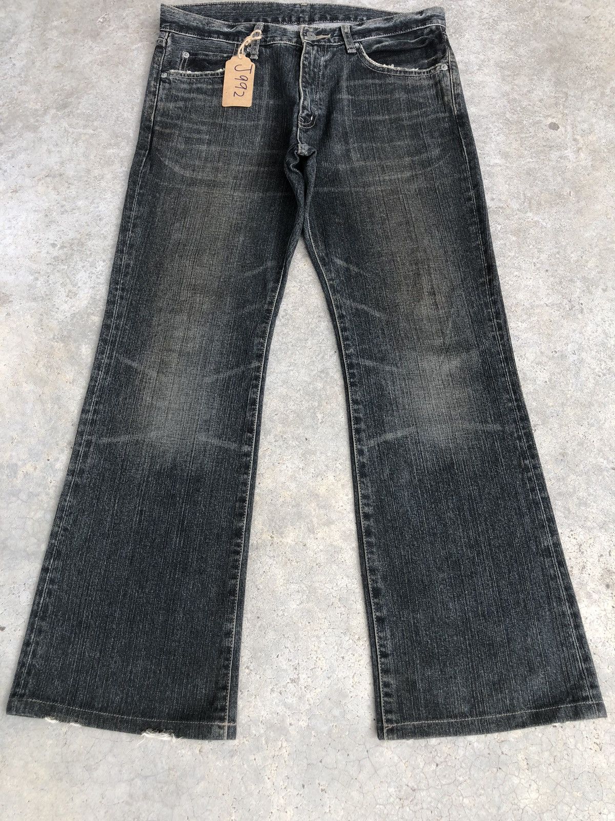 Japanese Uniqlo Flared Jeans Distressed Jeans Broken Denim