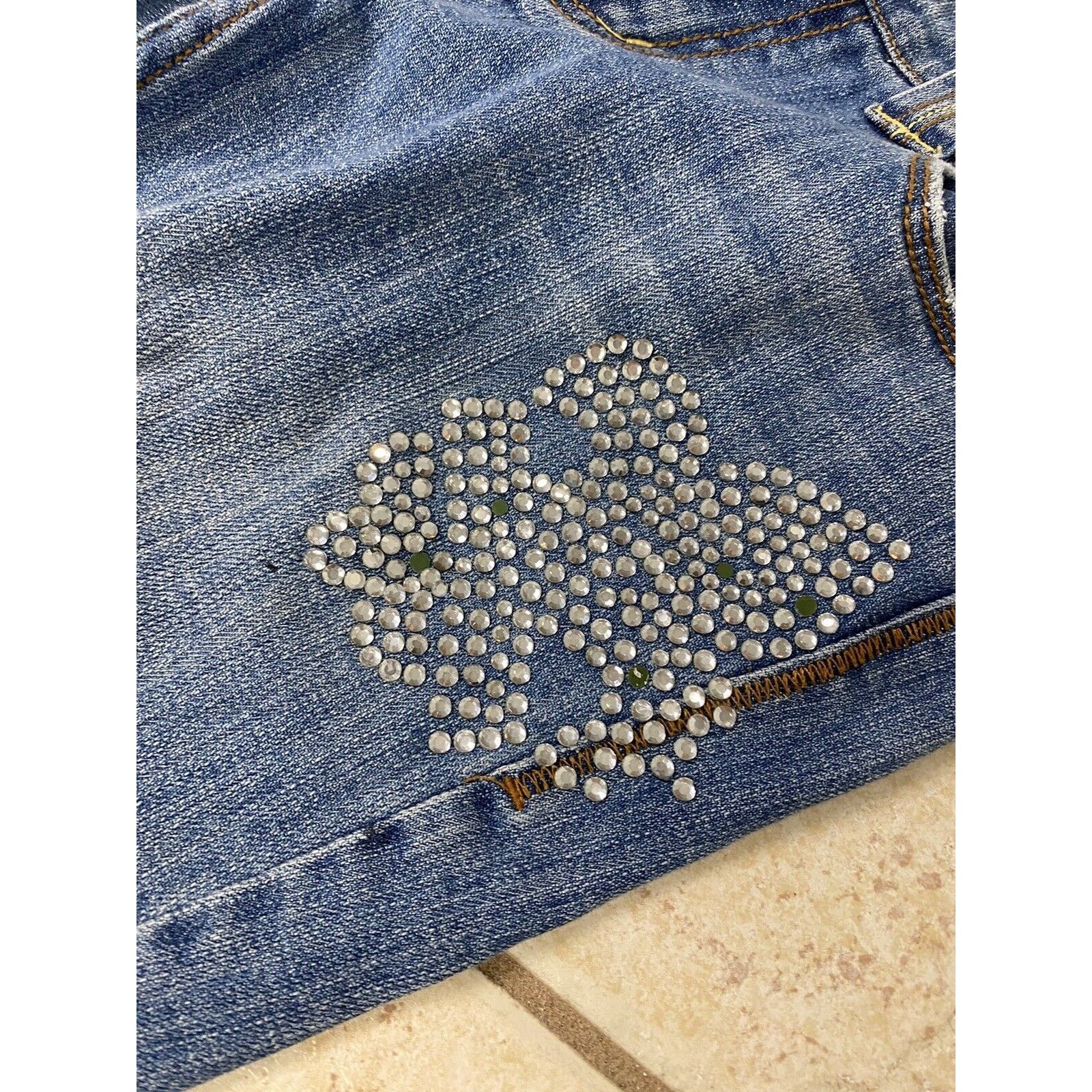 Other VTG Z Cavaricci Denim Jeans Rhinestones Graffiti Bootcut Size 25" / US 0 / IT 36 - 4 Thumbnail