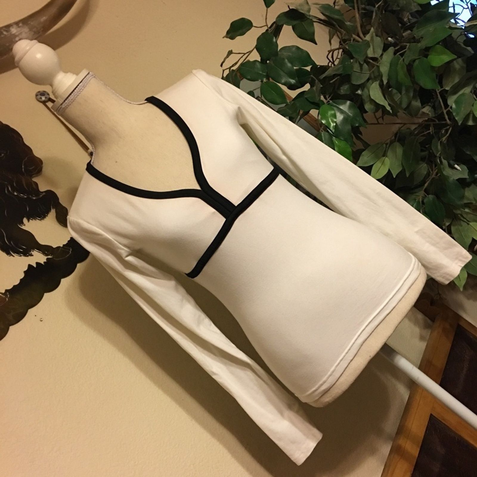 Other Moda International white black border top XS Size XS / US 0-2 / IT 36-38 - 2 Thumbnail