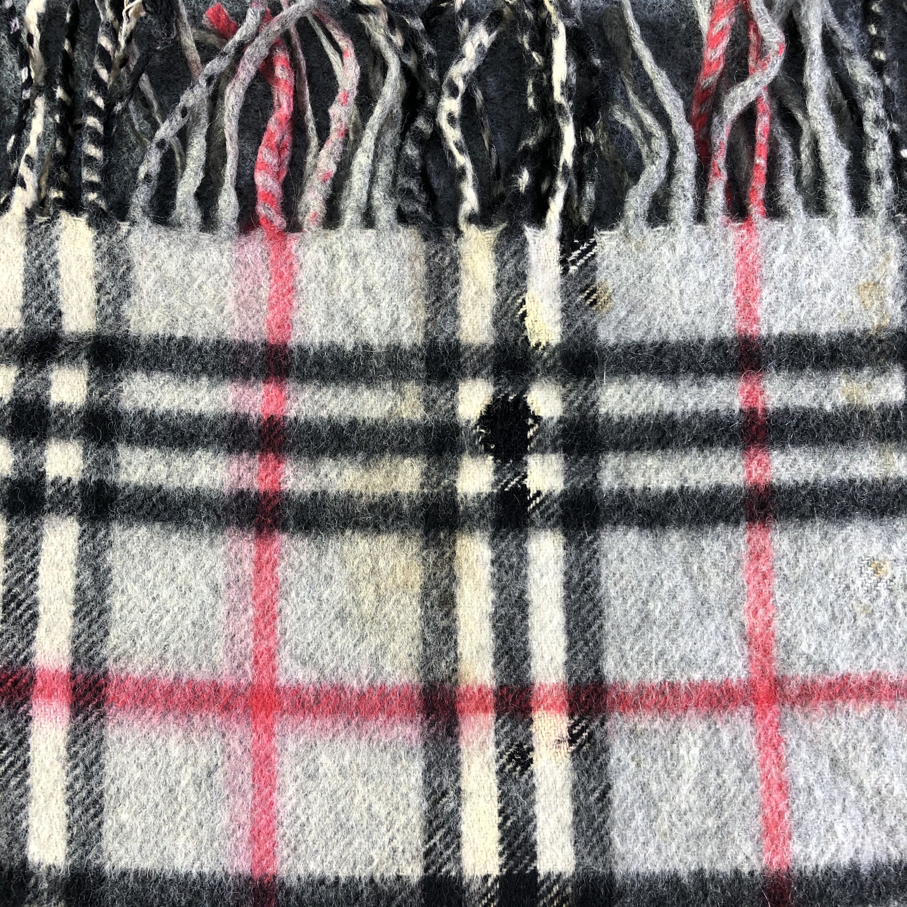 Burberry Burberry Cashmere Scarf / Muffler / Neckwear P589 Size ONE SIZE - 9 Thumbnail