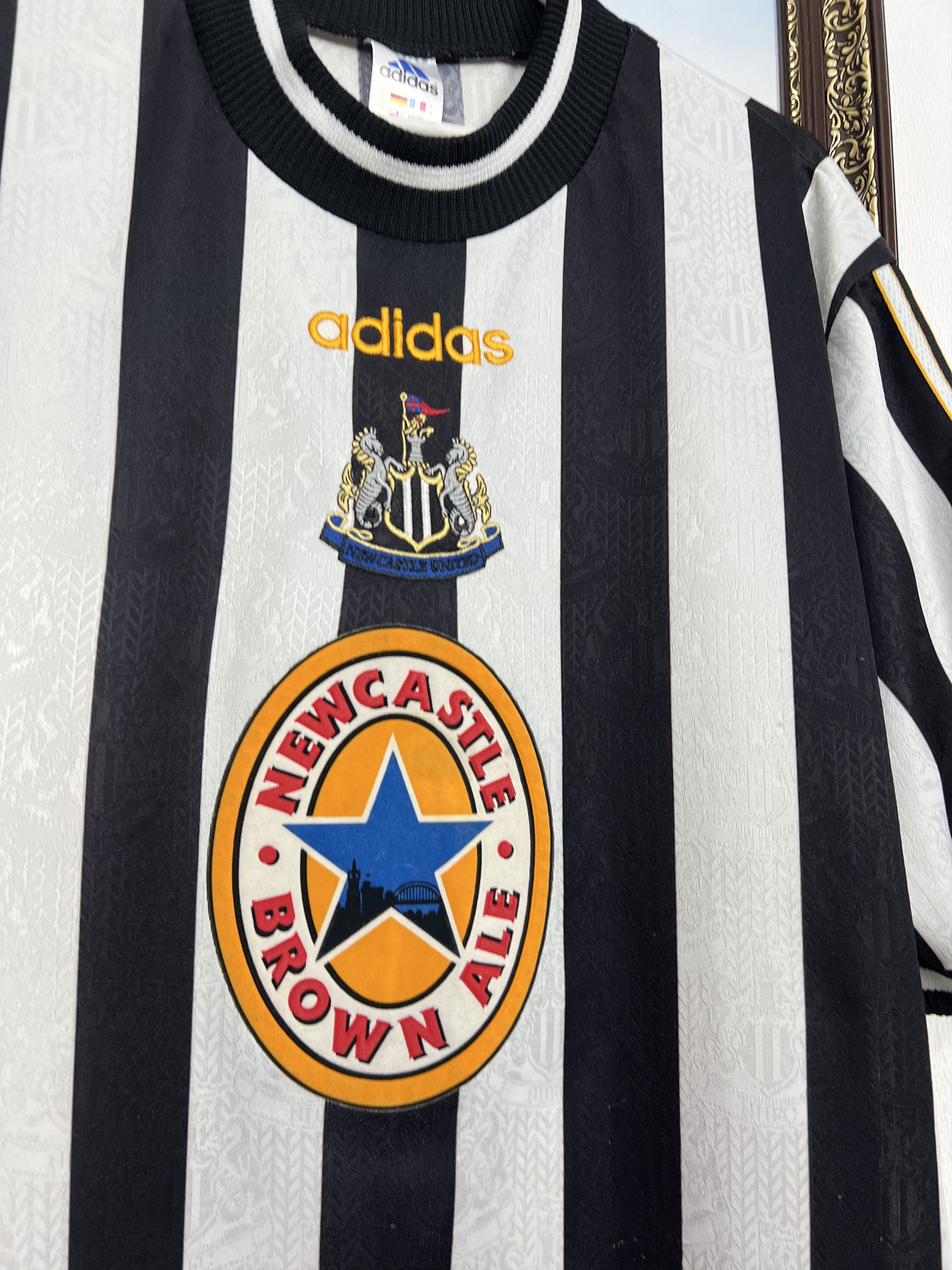 Adidas Newcastle Home football shirt 1997 Soccer Jersey Trikot Rare Size US XL / EU 56 / 4 - 3 Thumbnail