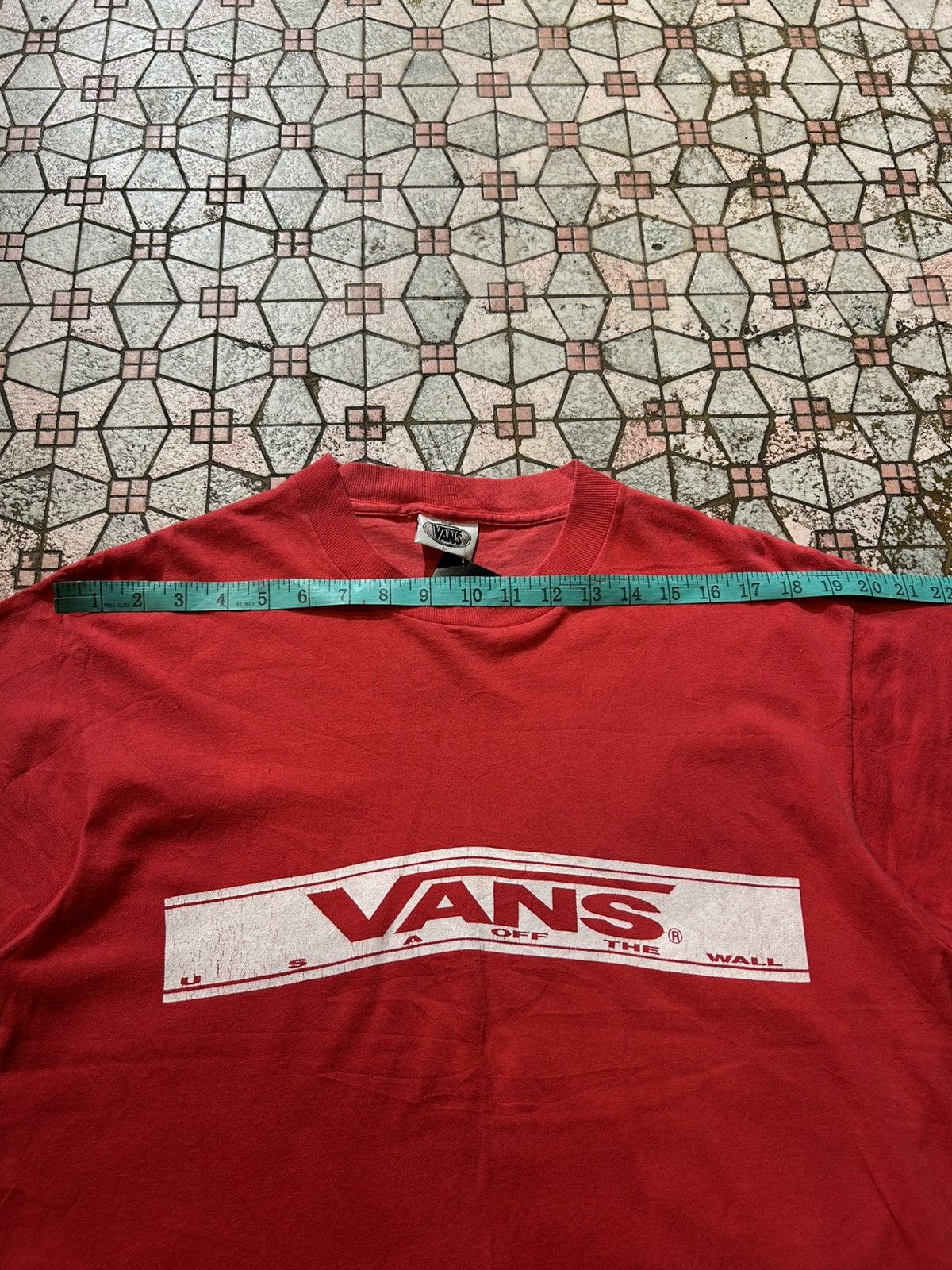 Vans Vintage 90s Vans Skateboards Tee Size US M / EU 48-50 / 2 - 11 Thumbnail