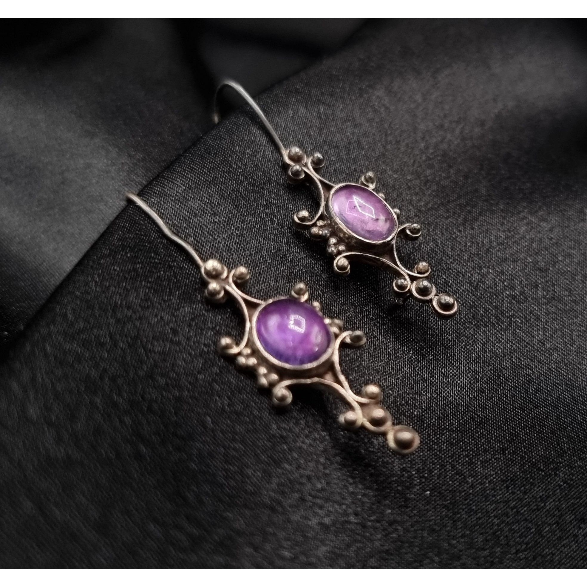 Vintage Vintage Early 2000s 925 Sterling Silver Amethyst Dangle Earr Size ONE SIZE - 2 Thumbnail