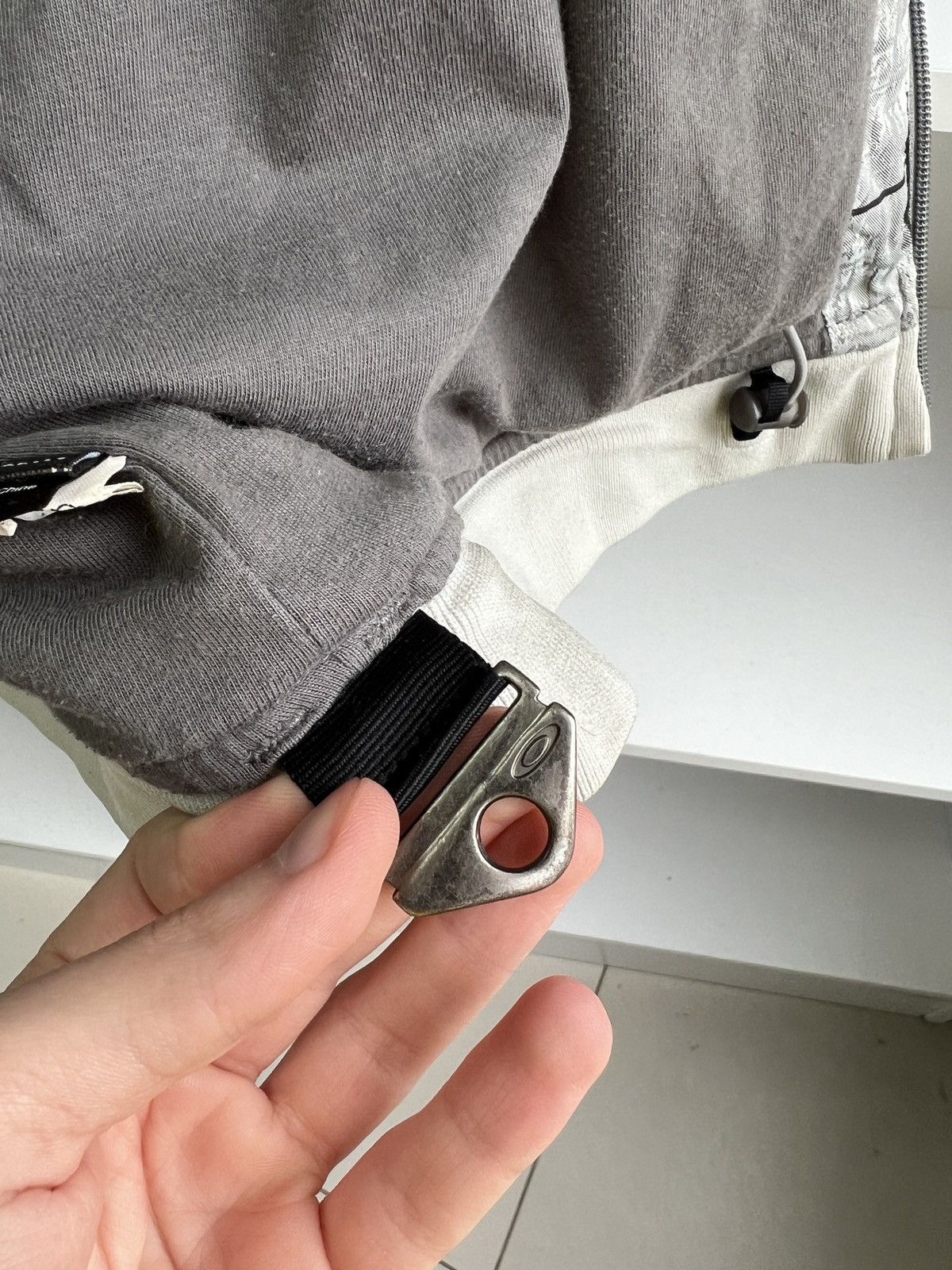Oakley × Vintage Vintage Limited Edition Oakley Alpha Jacket Silver Pattern Size US XL / EU 56 / 4 - 10 Thumbnail