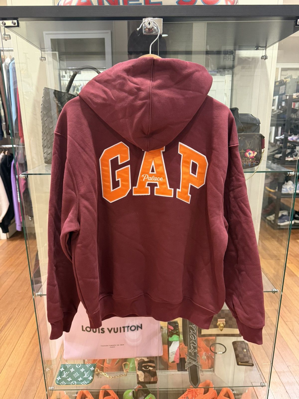 Gap × Palace Palace x Gap Hoodie - Burgundy / Orange Size US S / EU 44-46 / 1 - 2 Thumbnail