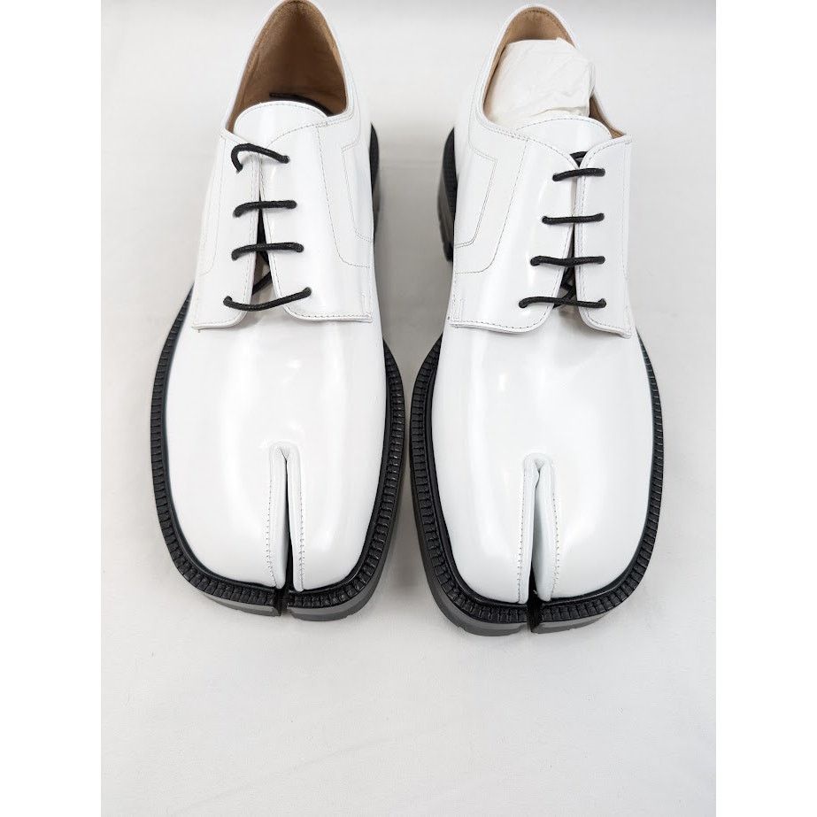 Maison Margiela o1rshd1 Laced Tabi Loafers in White Size US 10 / EU 43 - 14 Thumbnail