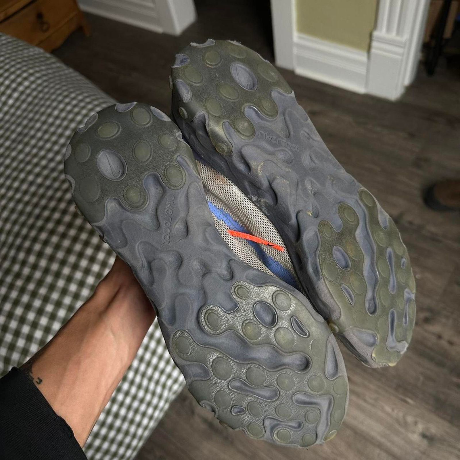 Nike Nike Utility Tactical React ISPA WR Wolf Grey Sneakers Shoes Size US 10.5 / EU 43-44 - 6 Thumbnail