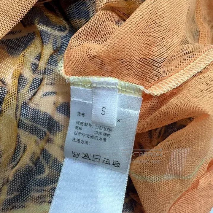 Givenchy Givenchy Multicolor Pattern Long-Sleeve T-Shirt. Size US S / EU 44-46 / 1 - 6 Thumbnail