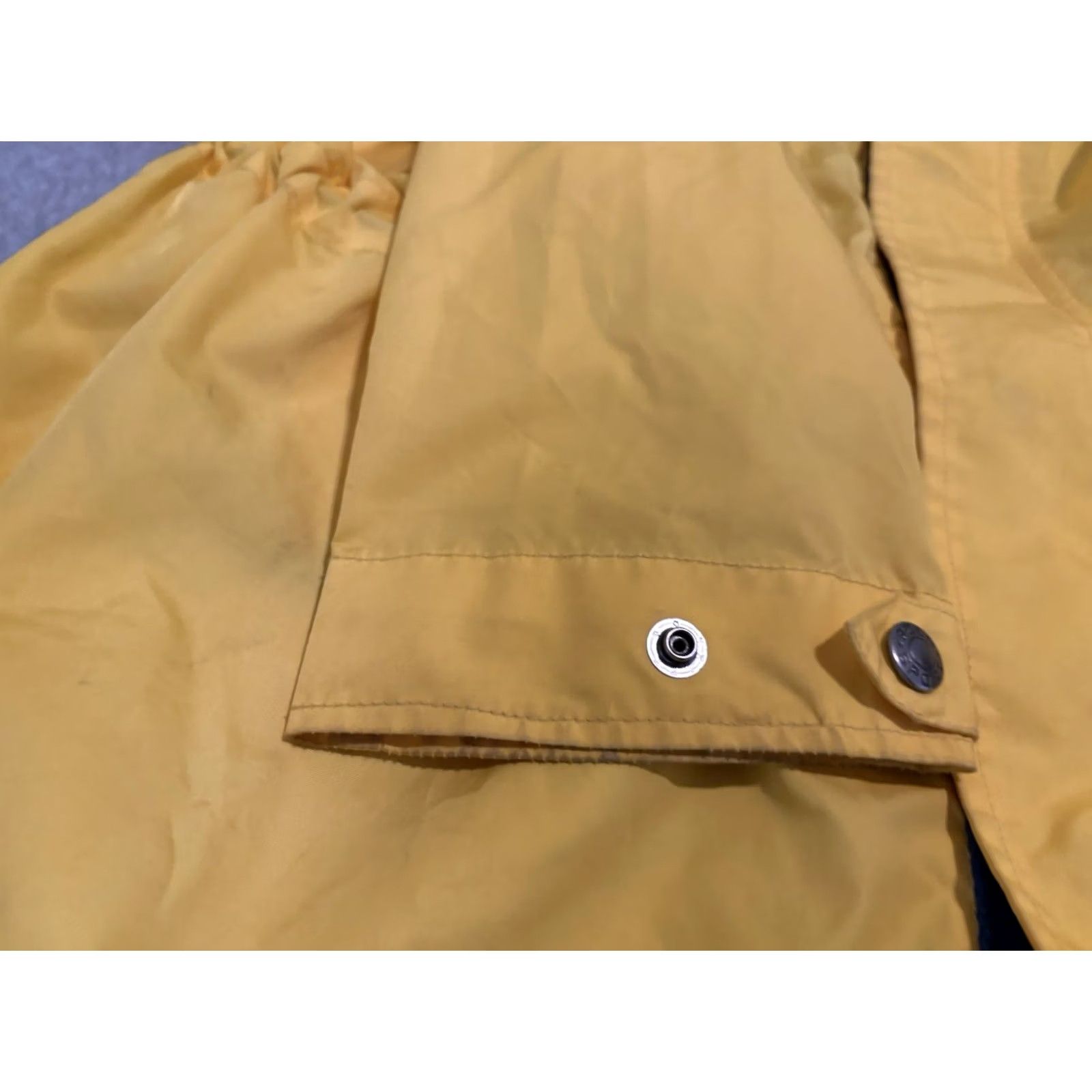 Ralph Lauren VINTAGE Ralph Lauren Polo Sport Windbreaker Jacket Yellow USA USA Ralph Lauren Small Men S Jacket Long Polyester Solid Windbreaker Mens Yellow Small Size US S / EU 44-46 / 1 - 7 Thumbnail