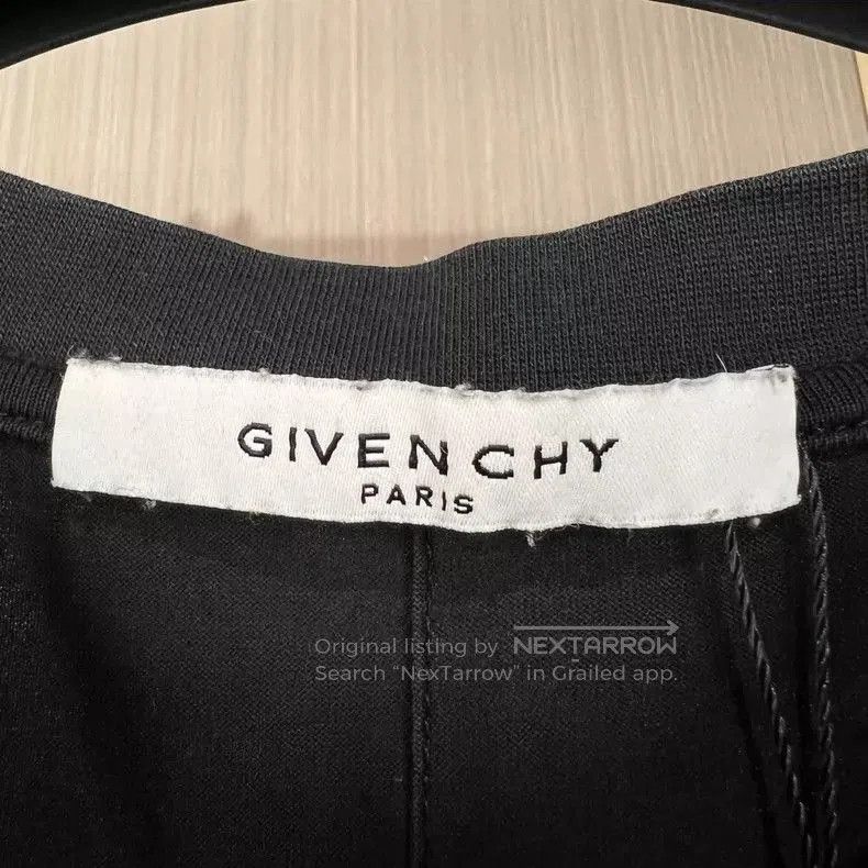 Givenchy Givenchy Dog Print Short Sleeve T. Size US XS / EU 42 / 0 - 6 Thumbnail