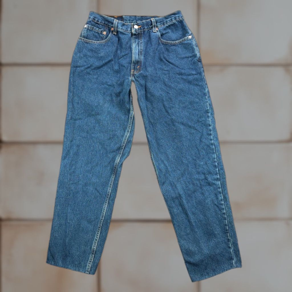 Levi's VINTAGE Levi's Jeans Mens 32x30 Blue 560 Loose Fit Baggy Skater 90s Tag 34x36 Size US 32 / EU 48 - 1 Thumbnail