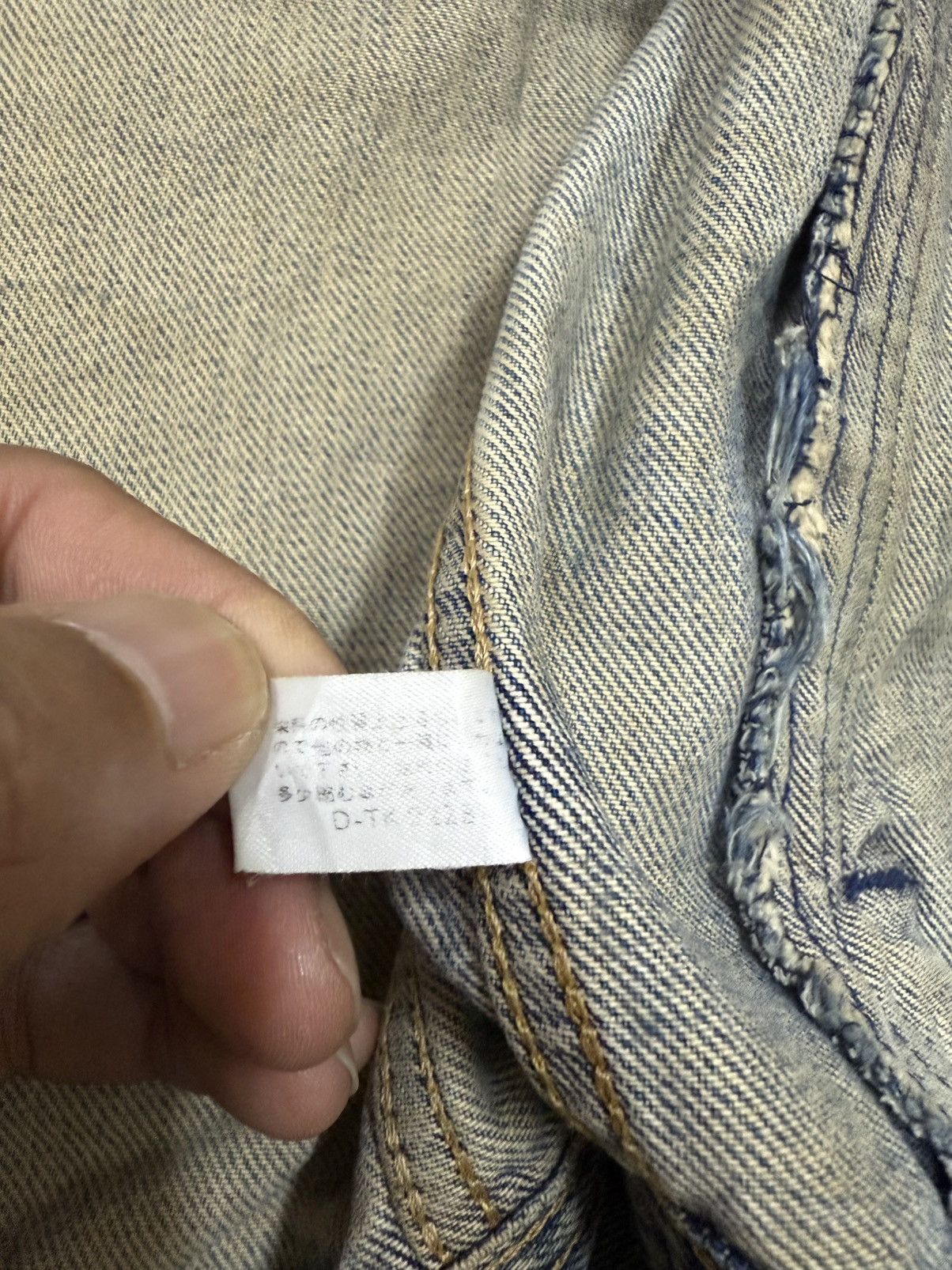 Lee Vintage 90s Lee Rider Distressed Denim Trucker Jacket Size US M / EU 48-50 / 2 - 12 Thumbnail