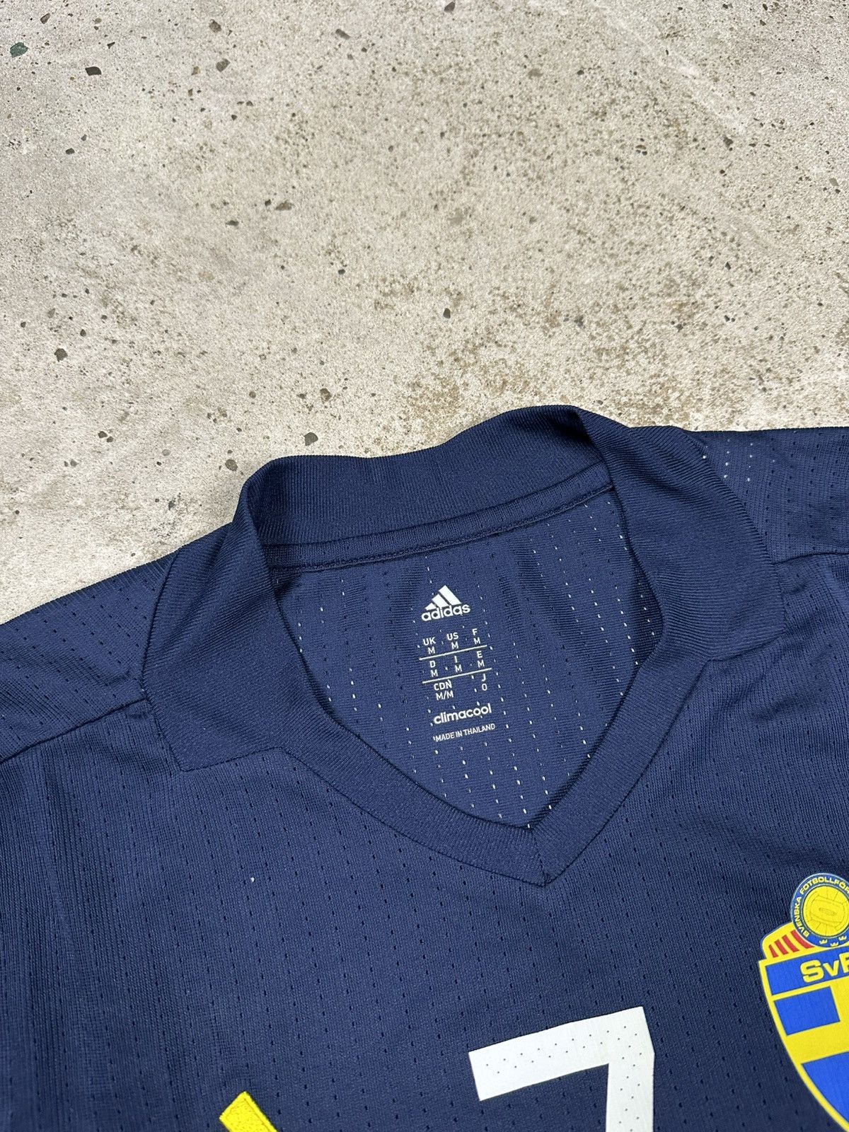 Adidas Adidas x Sweden 2016/2017 #7 Match Worn Issue U21 Jersey Size US M / EU 48-50 / 2 - 7 Thumbnail