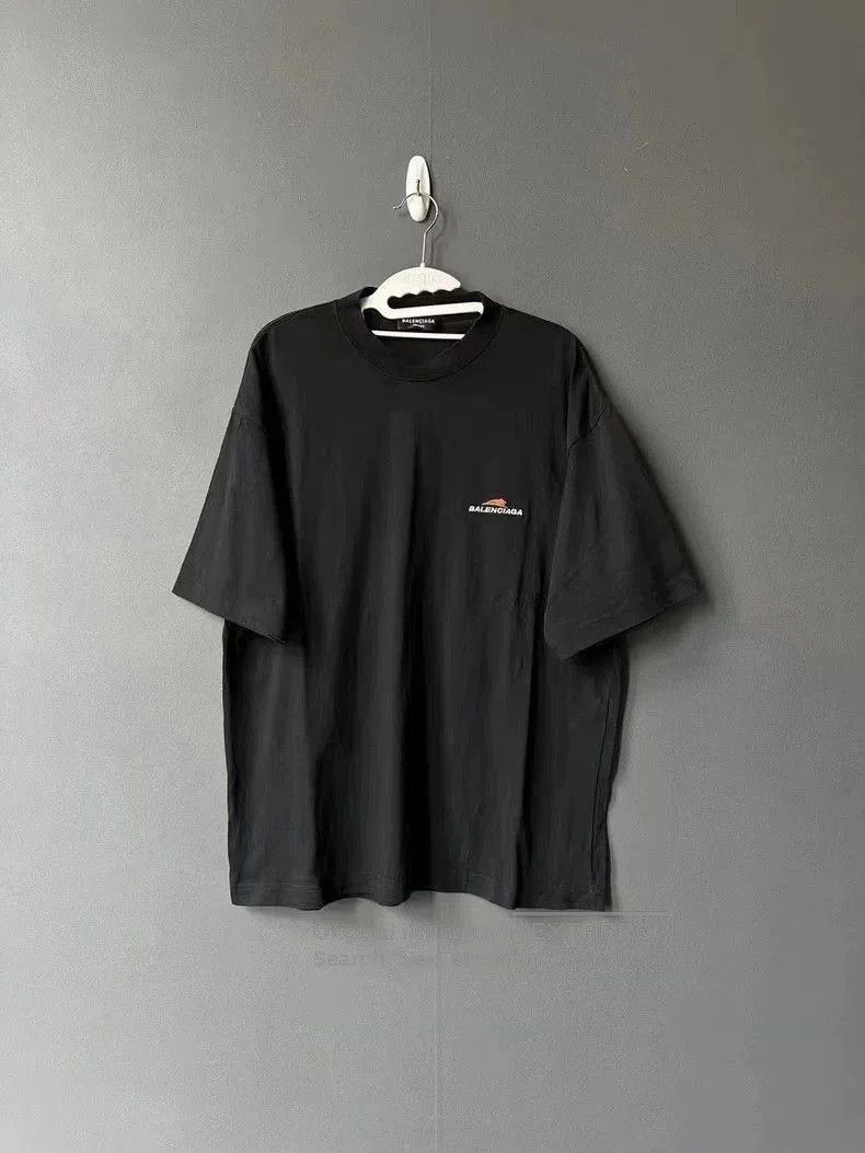 Balenciaga Balenciaga Embroidered Letter Short Sleeve Tee. Size US S / EU 44-46 / 1 - 1 Thumbnail