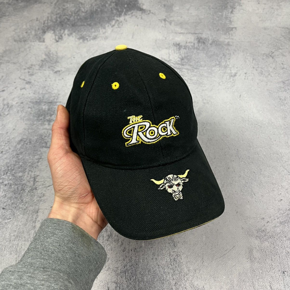 Vintage Vintage WWF The Rock rare wrestlemania cap 2001 Size ONE SIZE - 10 Thumbnail