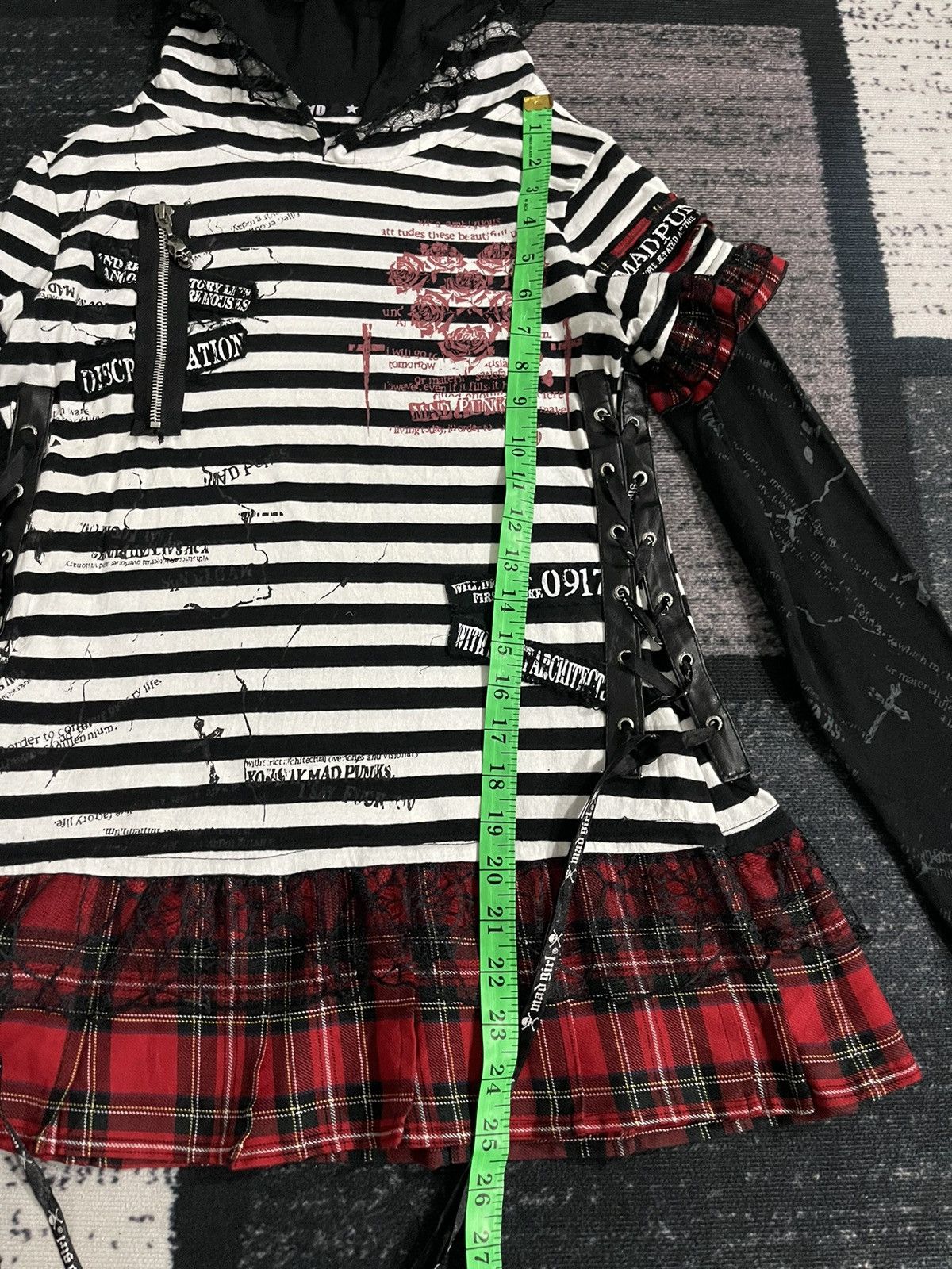 Japanese Brand 📌Binding Offer📌Vintage Mad Punk Girl Longsleeve Hoodie Size M / US 6-8 / IT 42-44 - 20 Thumbnail
