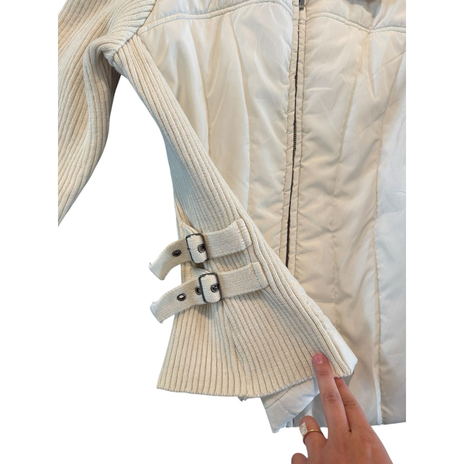 The Unbranded Brand RARE Womens Petite Cream Knitwear Zip Up Long Sleeve Jacket Size S / US 4 / IT 40 - 5 Thumbnail