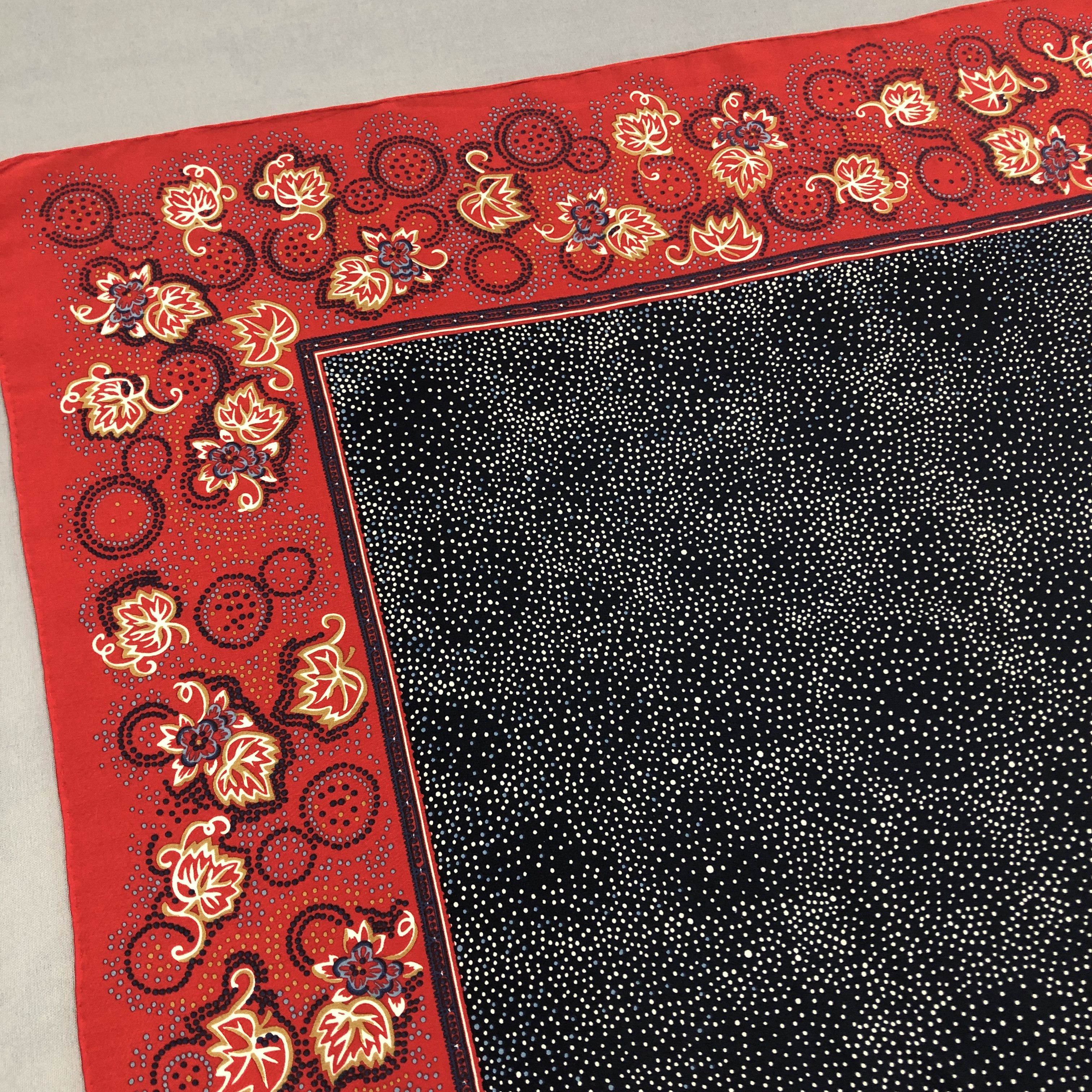 Emanuel Ungaro × Vintage Vintage Emanuel Ungaro SILK Scarf Twill Stole Wraps Scarves Size ONE SIZE - 8 Thumbnail