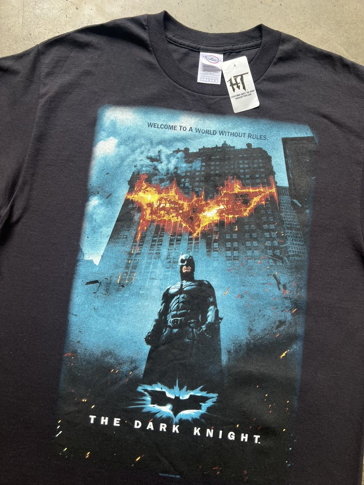 Vintage 2008 The Dark Knight Movie Poster Promo Tee Shirt Batman Size US L / EU 52-54 / 3 - 3 Thumbnail