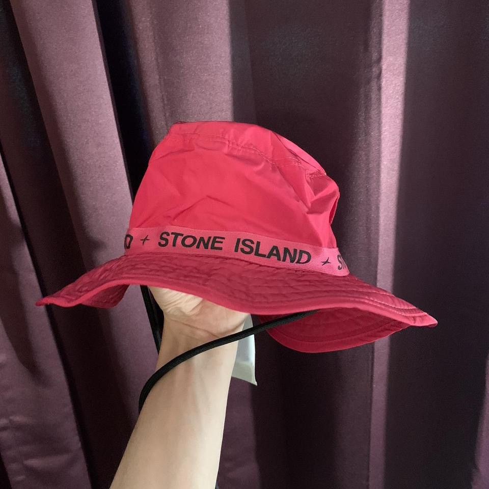 image of Stone Island Cupro Fuchsia Color Bucket Hat in Pink, Men's