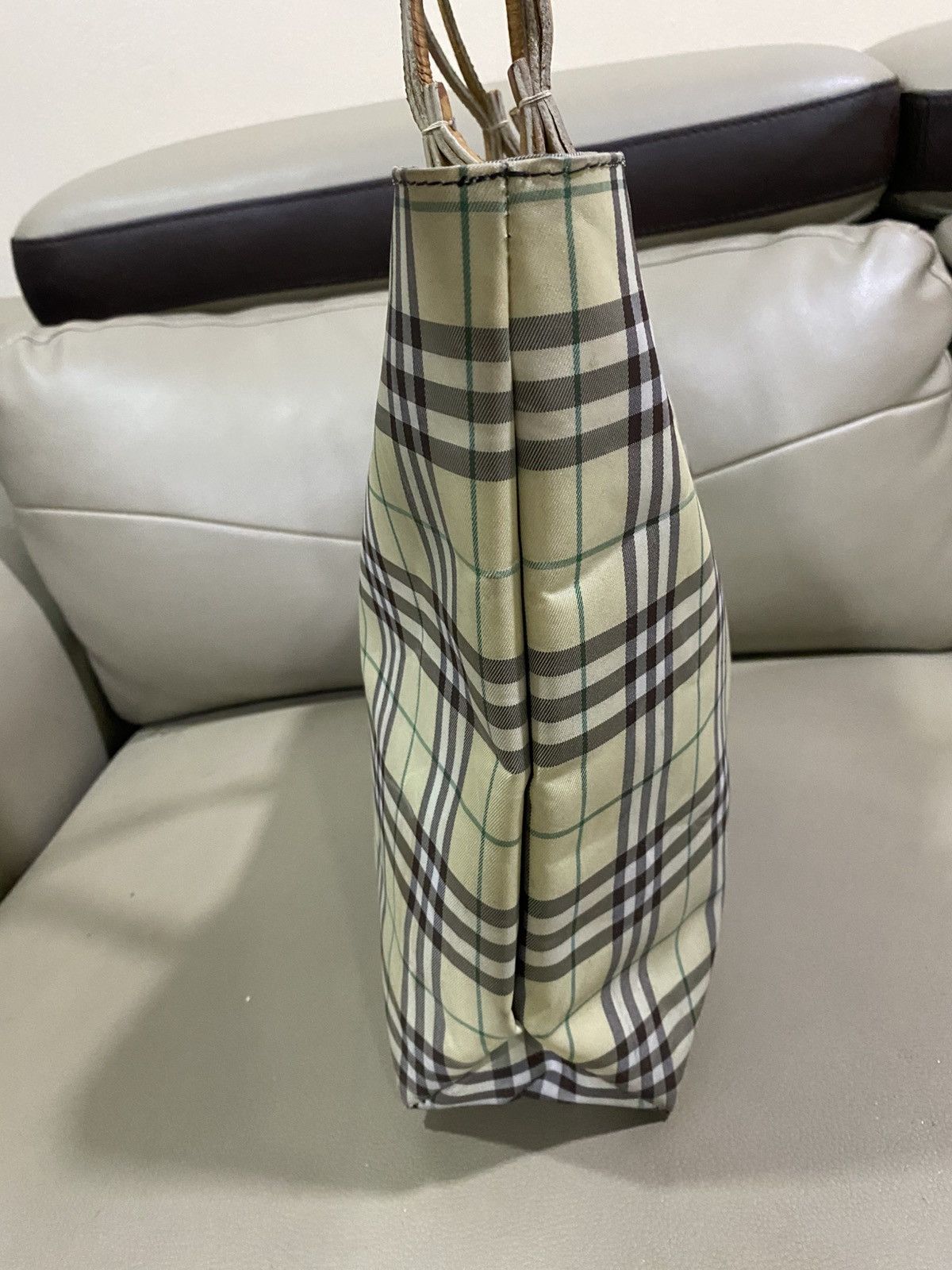 Burberry Authentic Vintage Burberry Nova Check Tote Bag Size ONE SIZE - 4 Thumbnail