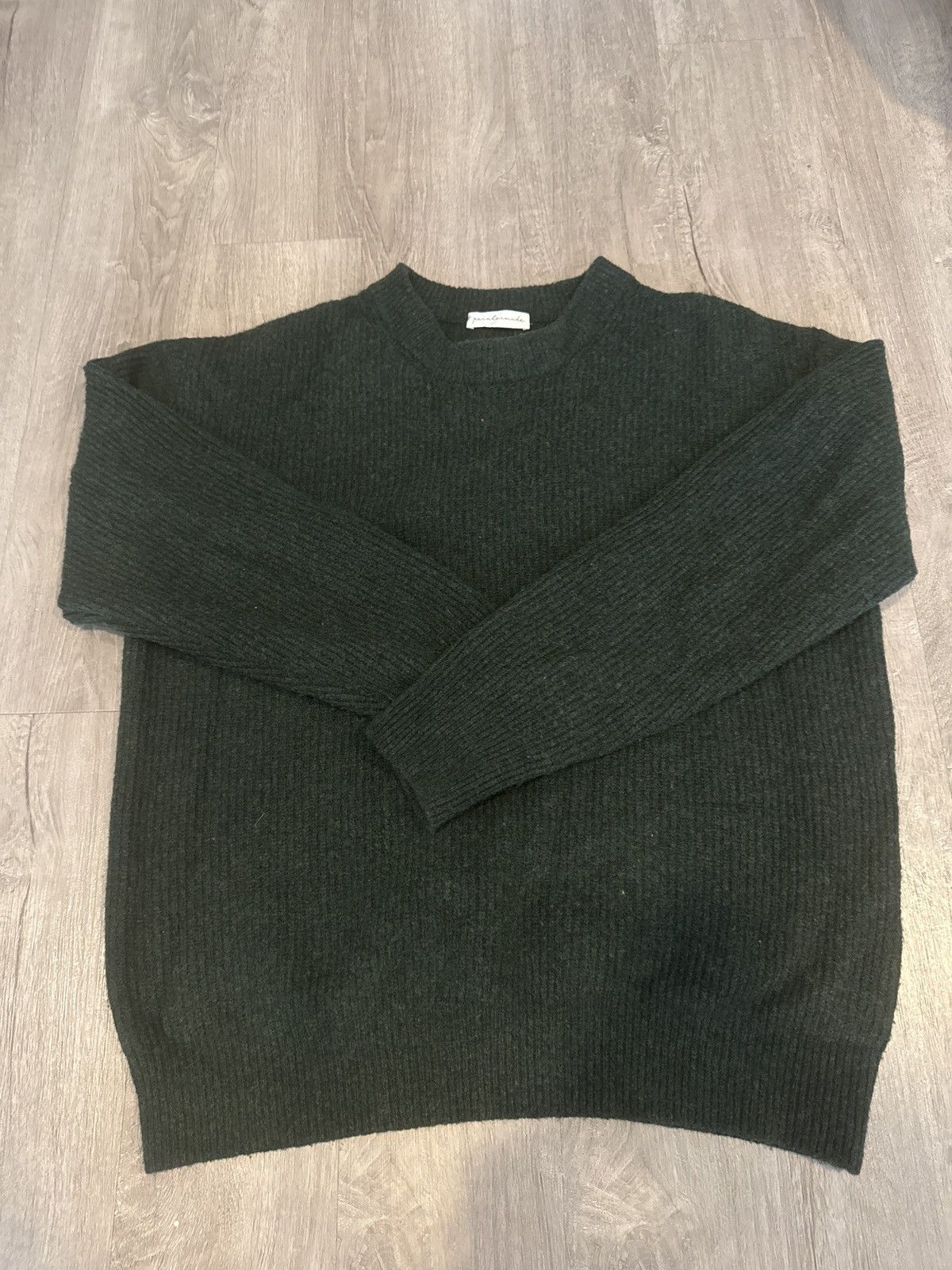 Other Pre-Owned Green Sweater – Size M Size US M / EU 48-50 / 2 - 4 Thumbnail