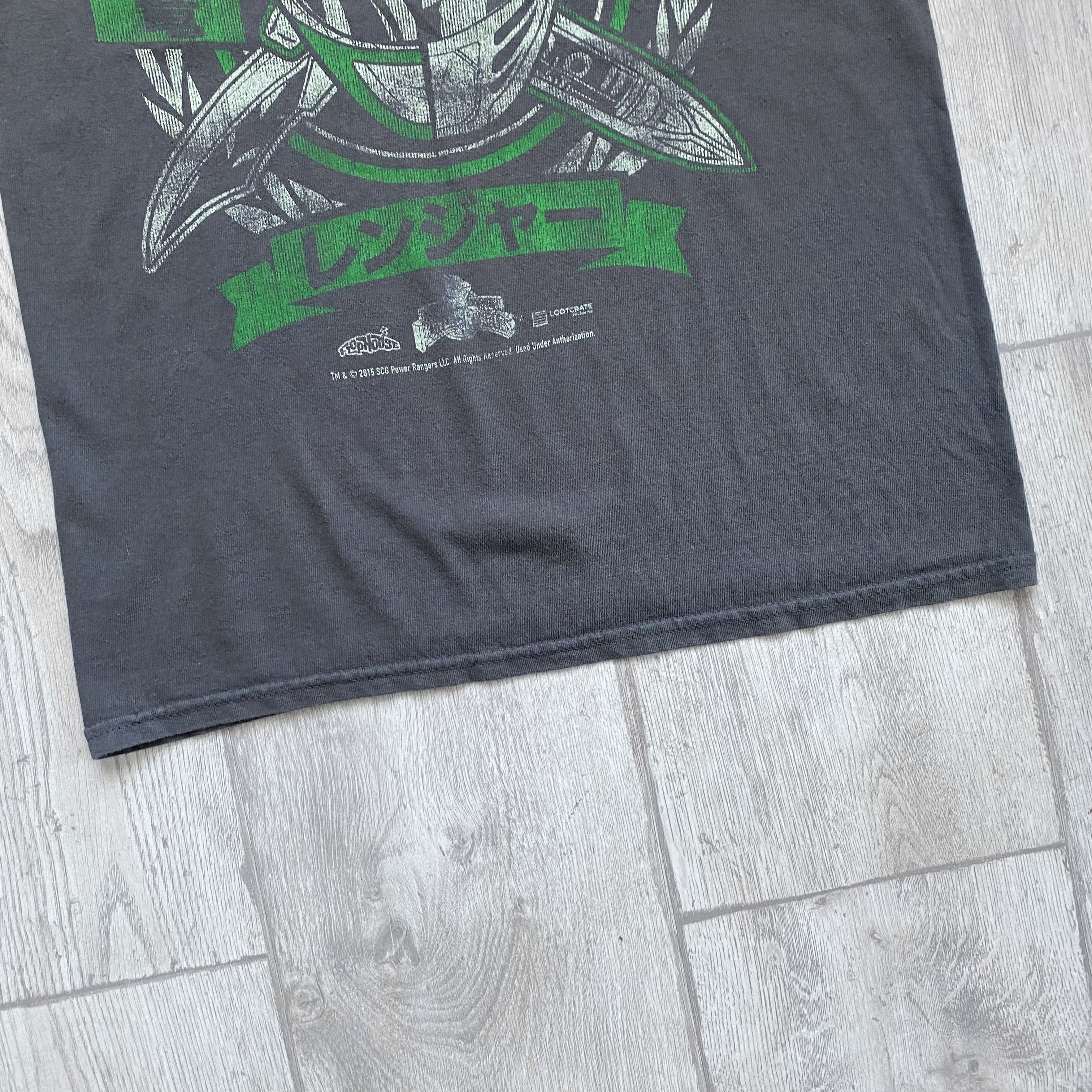 Gildan 🔥 Movie Vintage Power Rangers tee Japanese Marvel DC comics Size US S / EU 44-46 / 1 - 3 Thumbnail