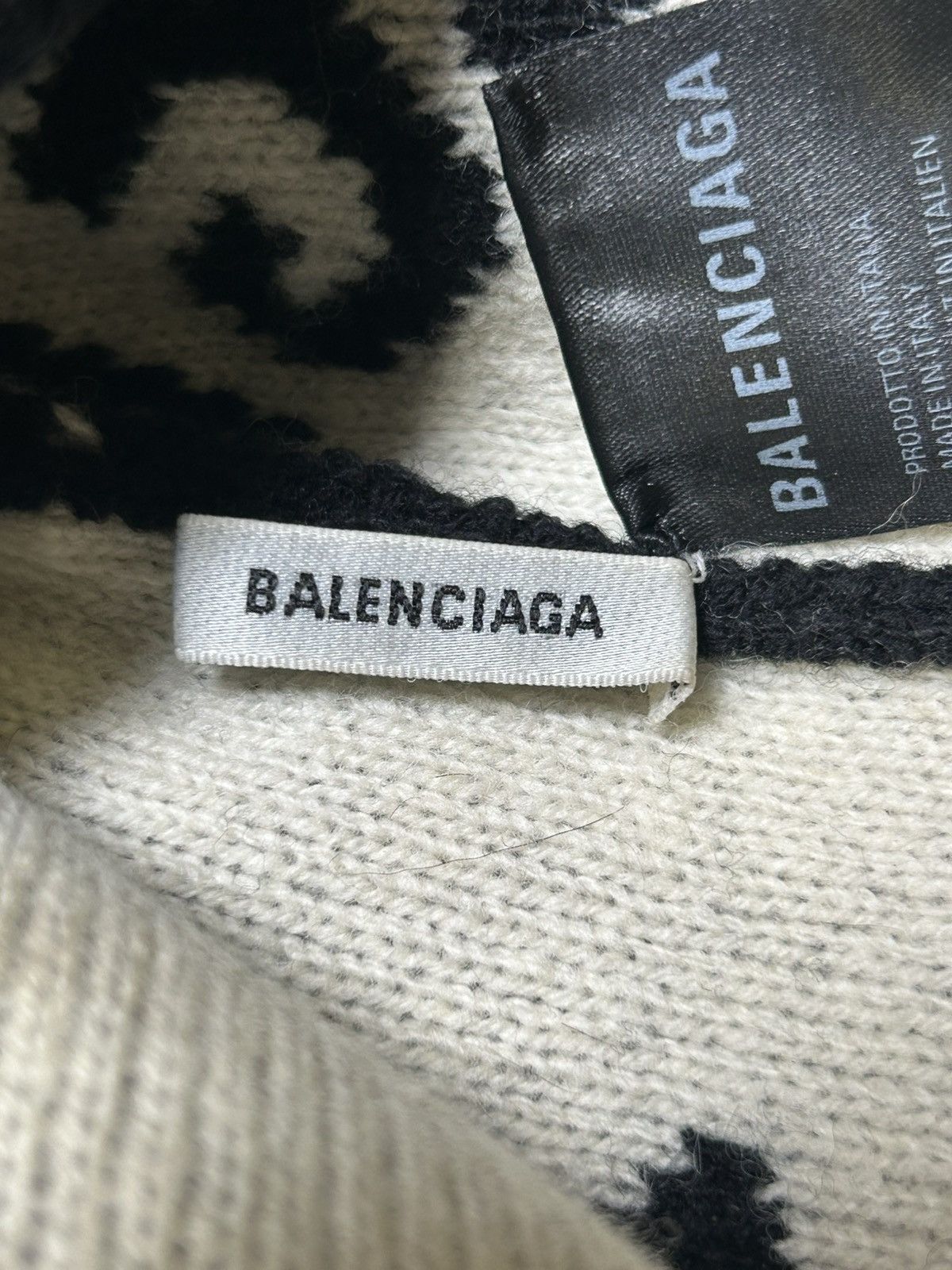 Balenciaga Balenciaga Logo Black Beanie Size ONE SIZE - 3 Thumbnail
