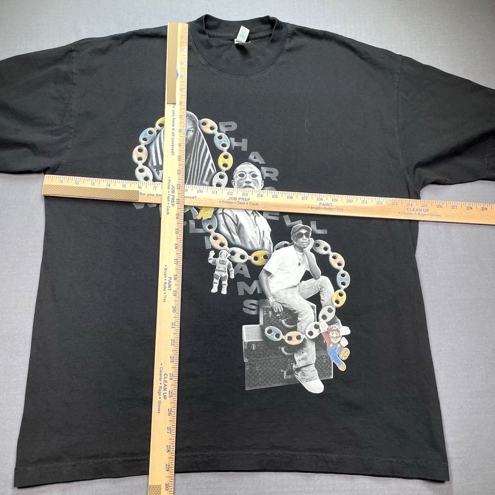 Vintage Pharrell Williams Shirt Men’s XL N.E.R.D Streetwear Designer Modern Rap Tee Shirt XL Black Mens Designer) Size US XL / EU 56 / 4 - 5 Thumbnail