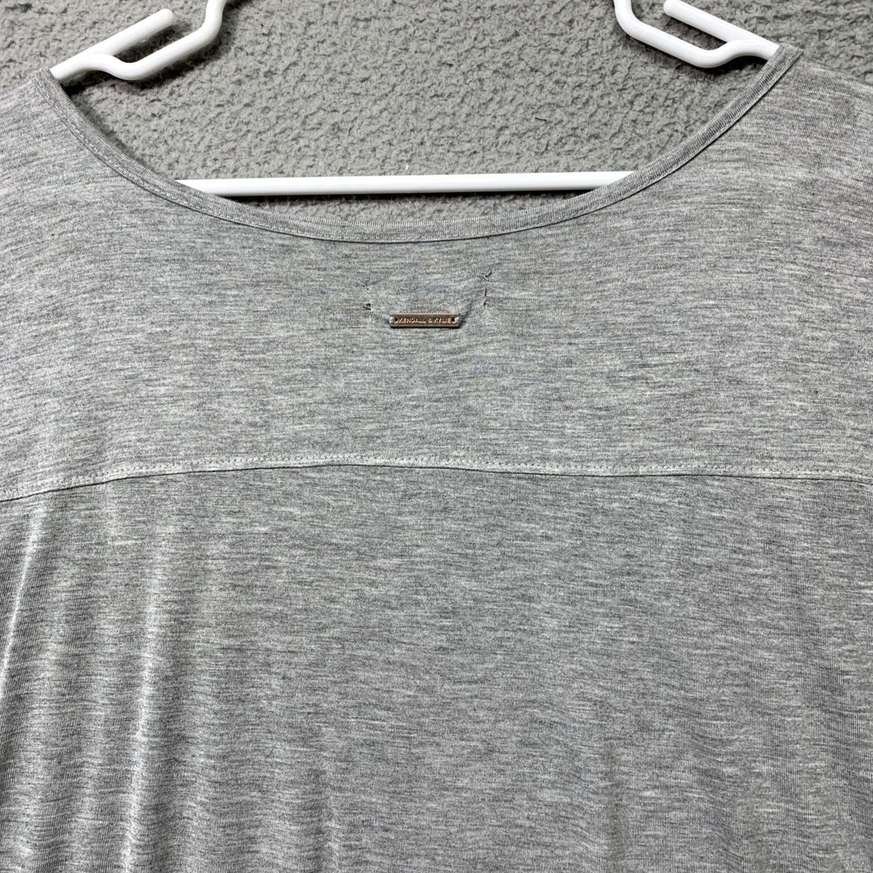 Vintage Kendall & Kylie Cropped T-Shirt Jr. Misses Large Lt Gray Lightweight NWOT Shirt Teen Girls Medium? Size L / US 10 / IT 46 - 5 Thumbnail