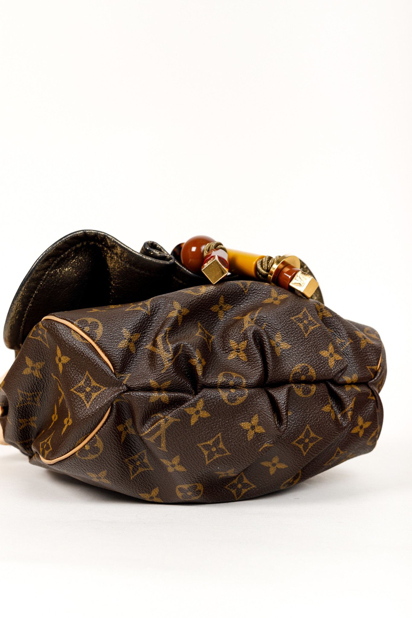 Louis Vuitton Louis Vuitton SS/09 LE Kalahari PM Monogram Canvas Bag Size ONE SIZE - 5 Thumbnail