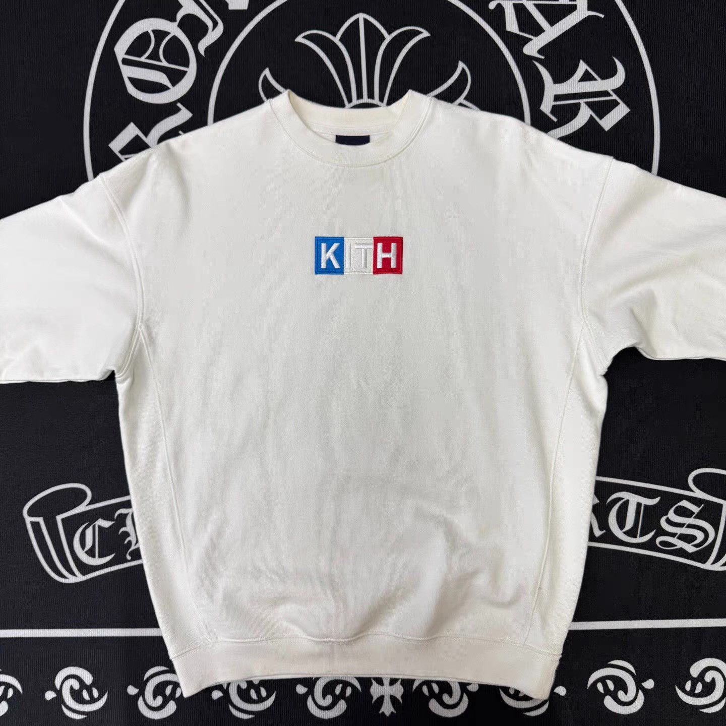 Kith KITH White Multicolor Logo Hoodie Paris Limited Edition Q10 Size US XS / EU 42 / 0 - 1 Thumbnail