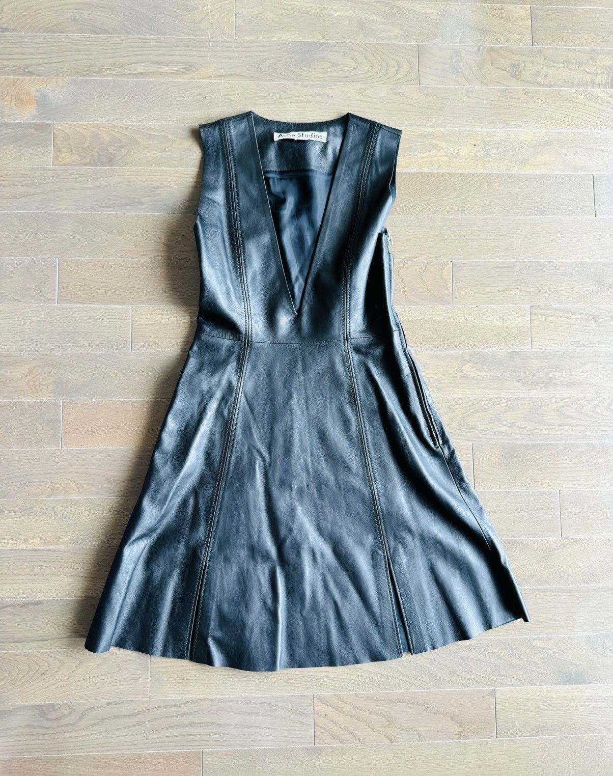Acne Studios Acne Studios Lavern Leather plunge neck dress pinafore sz 40 Size S / US 4 / IT 40 - 8 Thumbnail